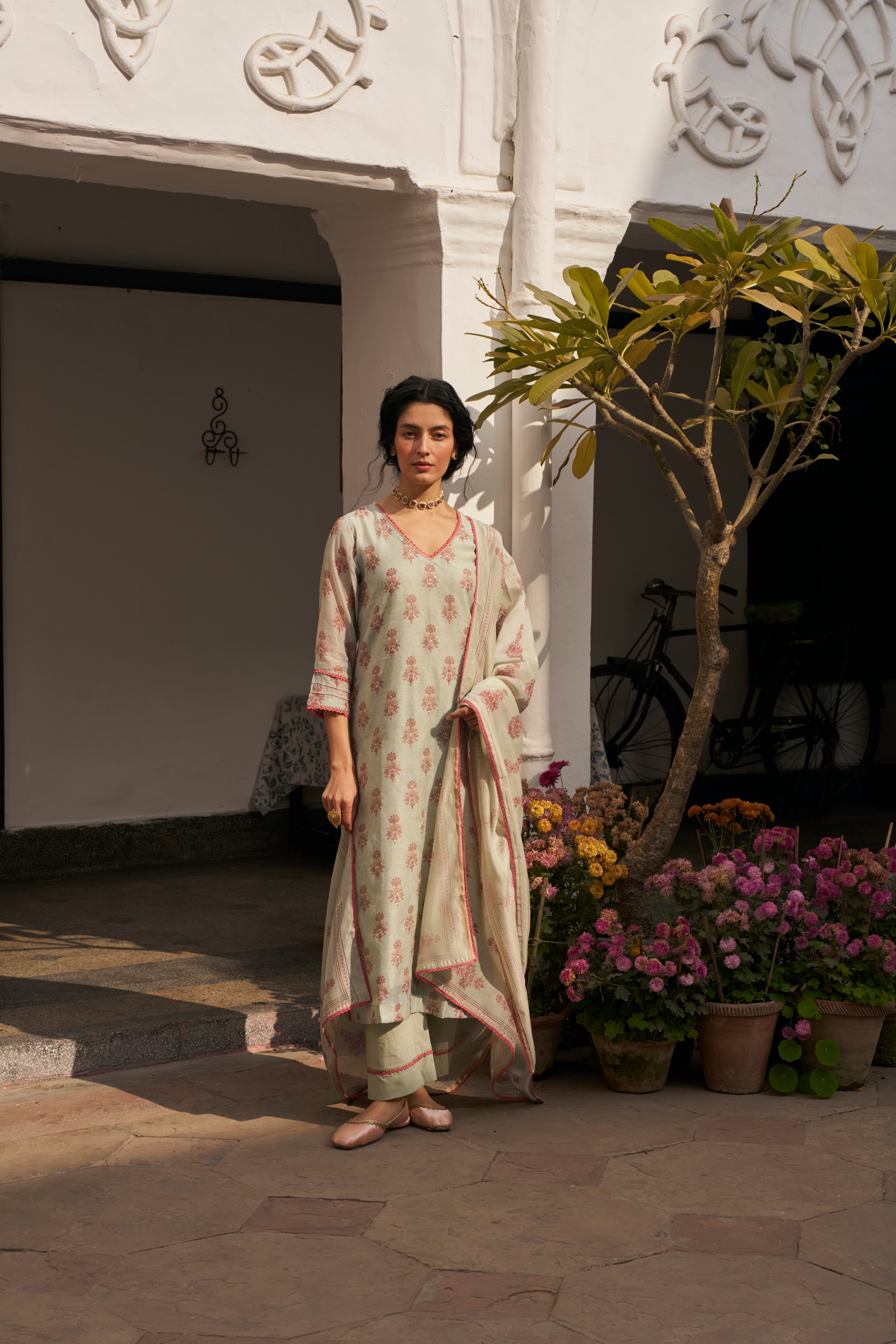 AQUA CHANDERI KURTA SET