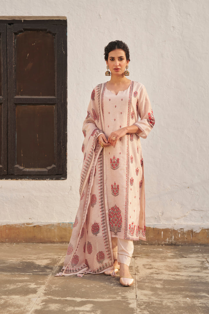 BABY PINK LINEN KURTA SET