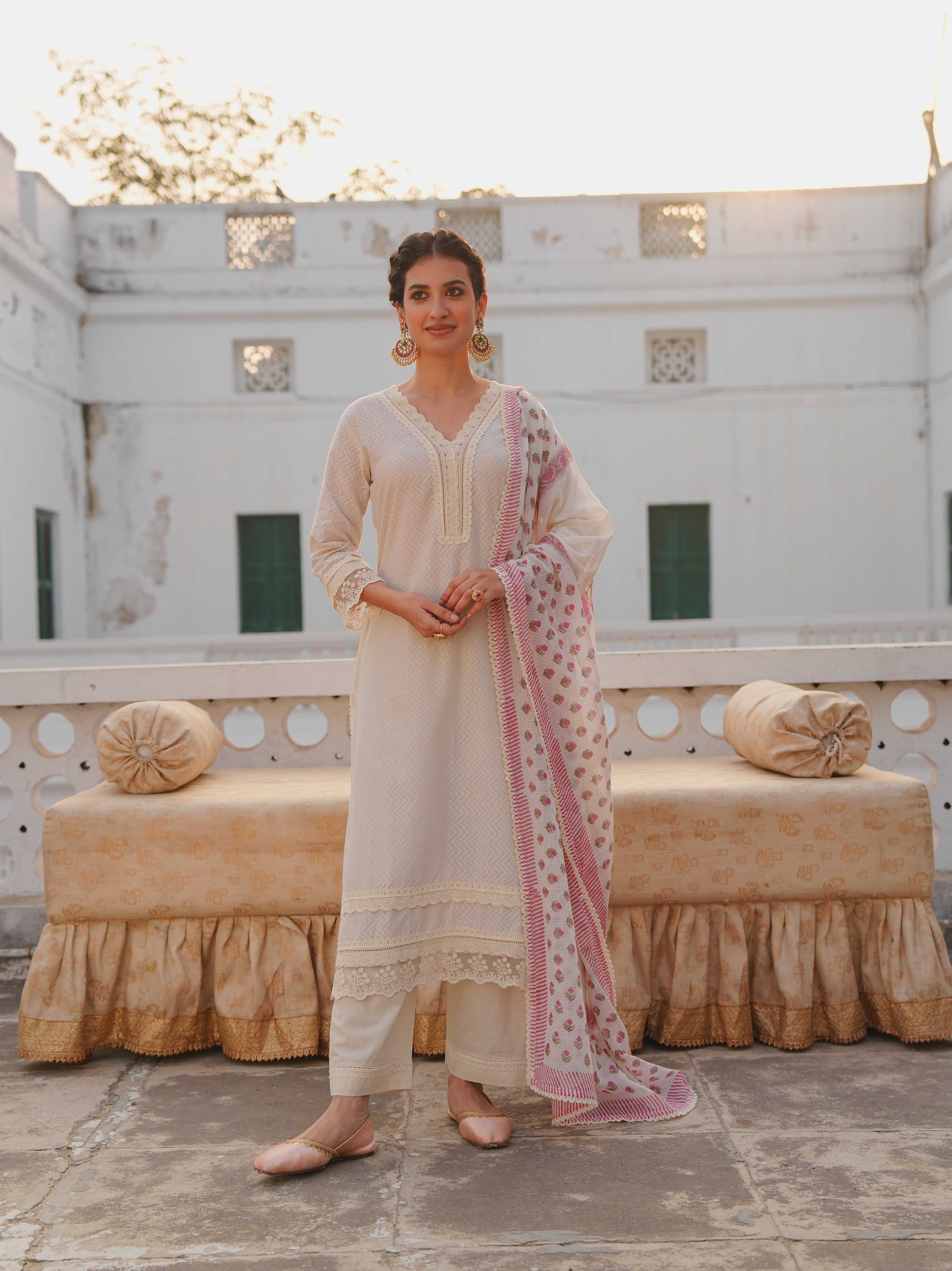 OFF WHITE KURTA SET