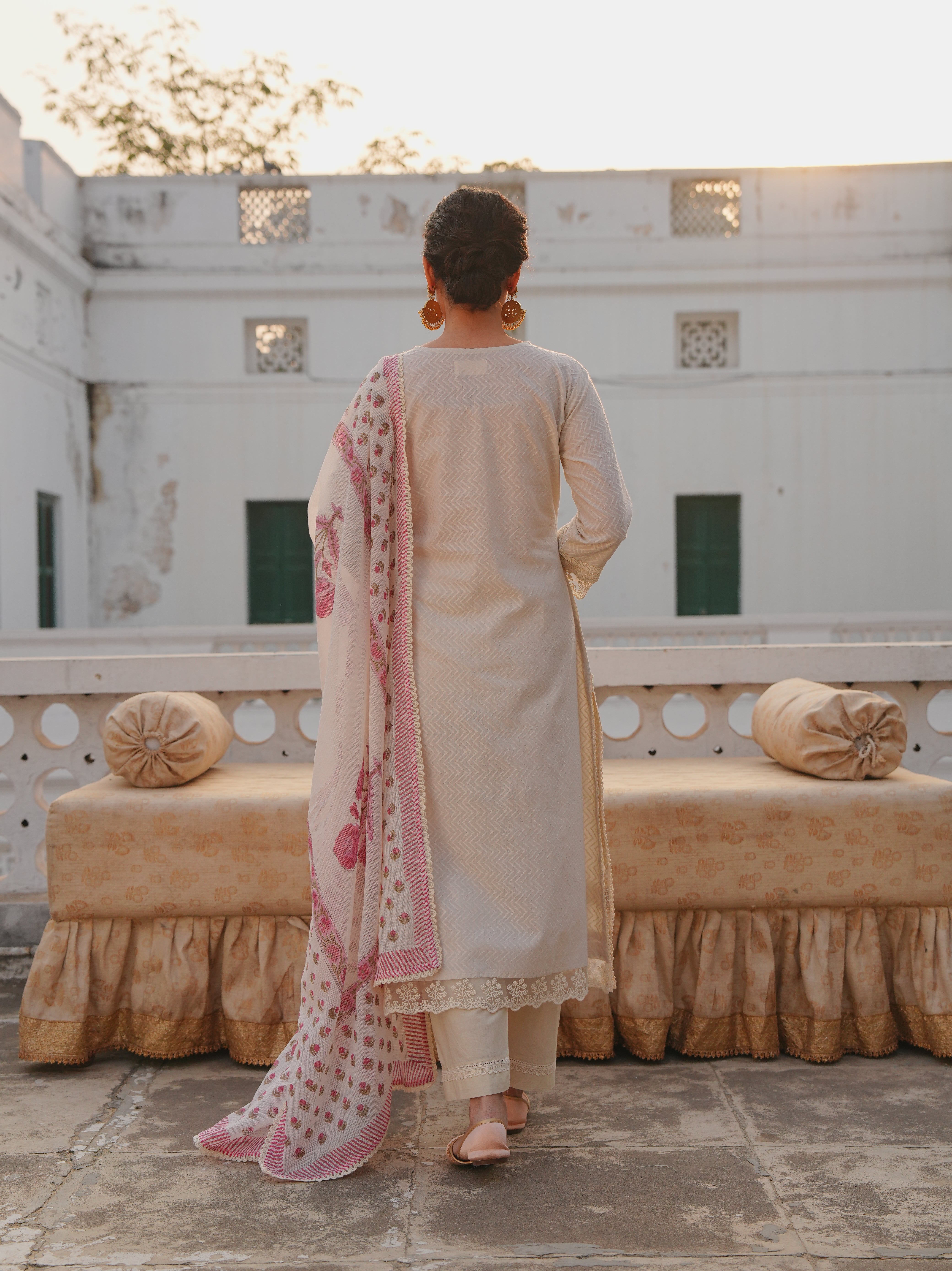 OFF WHITE KURTA SET