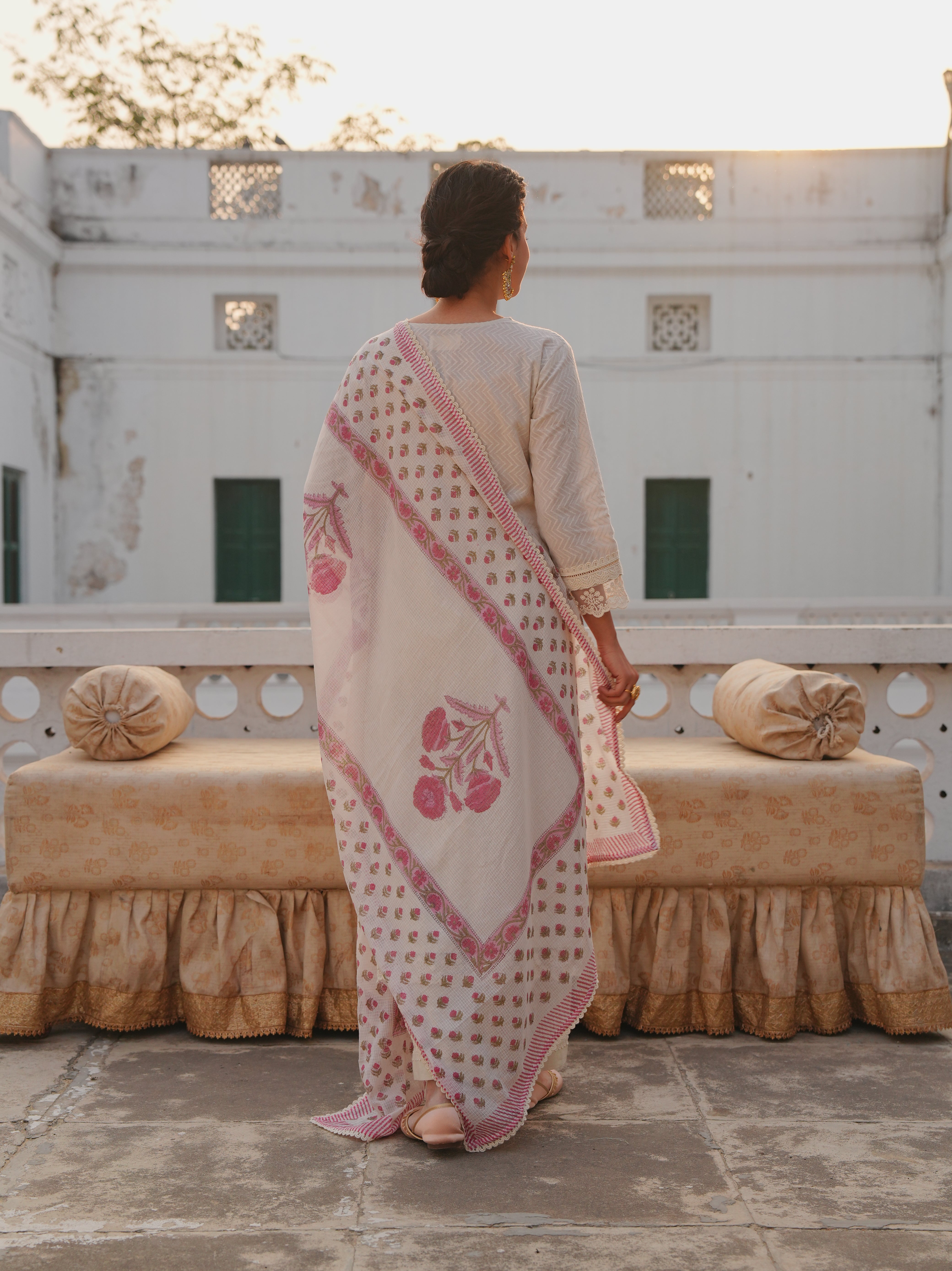 OFF WHITE KURTA SET