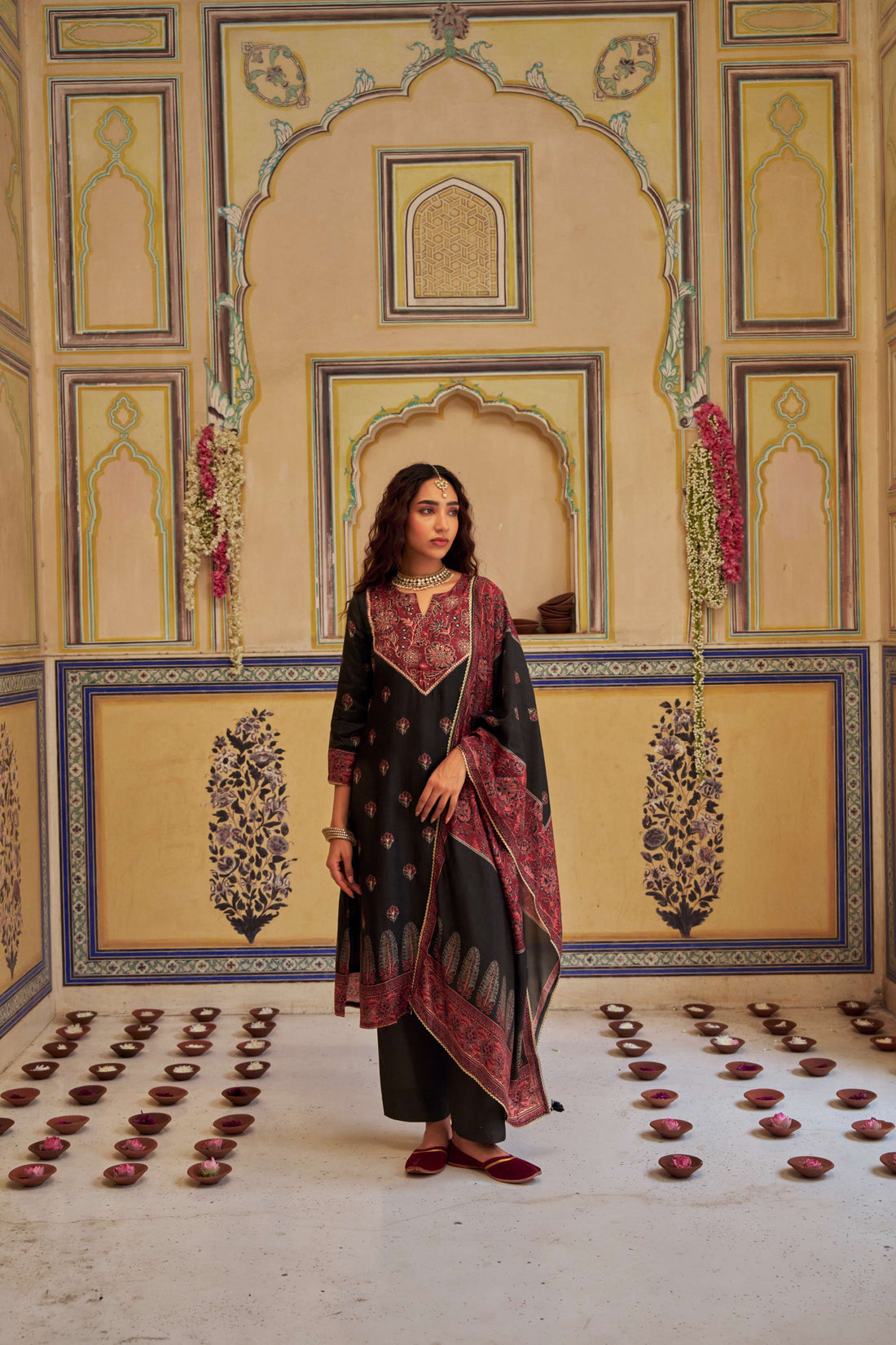 BLACK RUSSIAN SILK KURTA SET