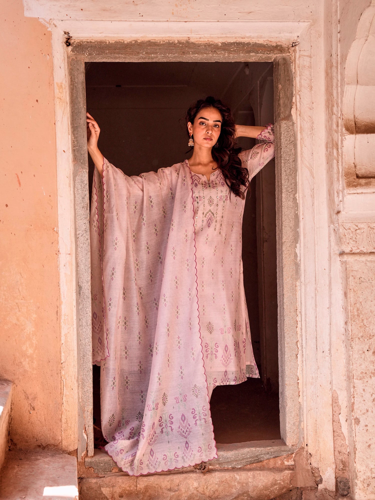 MAUVE EMBROIDERED CHANDERI SUIT SET