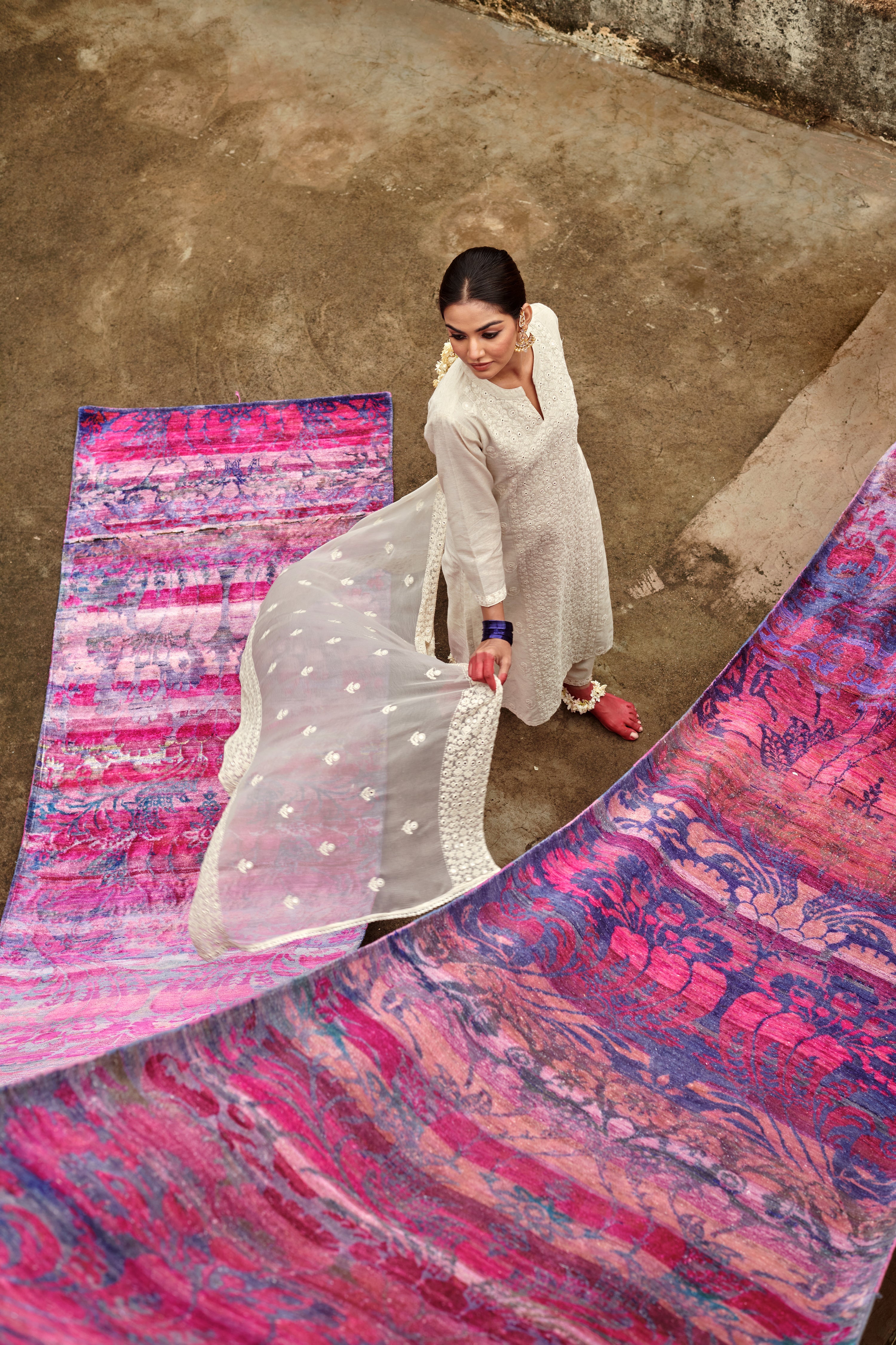 CHIKANKARI EMBROIDERED KURTA SET