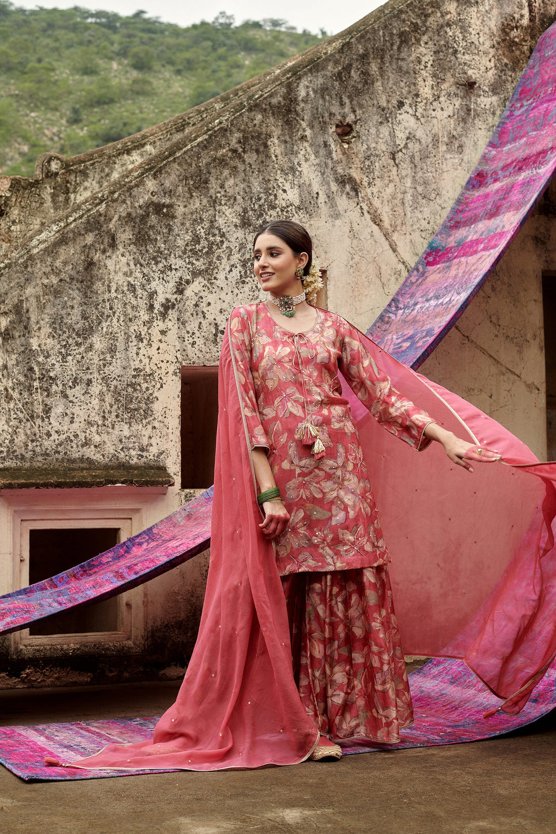 BRICK RED GARARA SET
