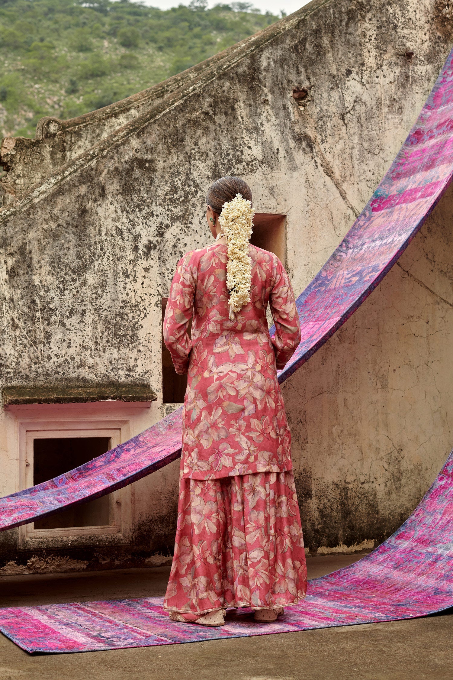 BRICK RED GARARA SET