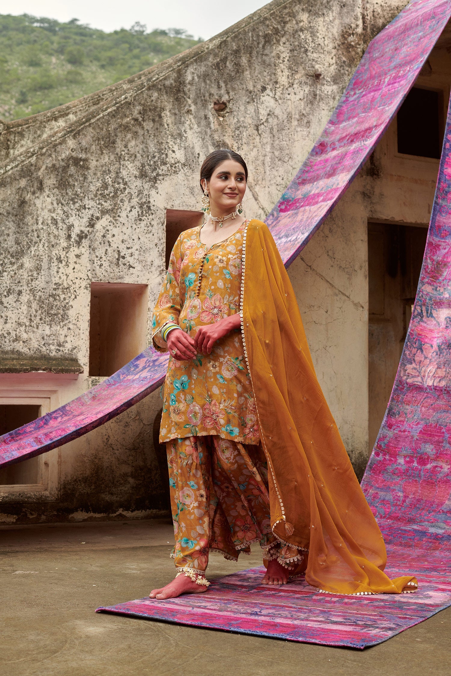 FLORAL MUSTARD GARARA SET