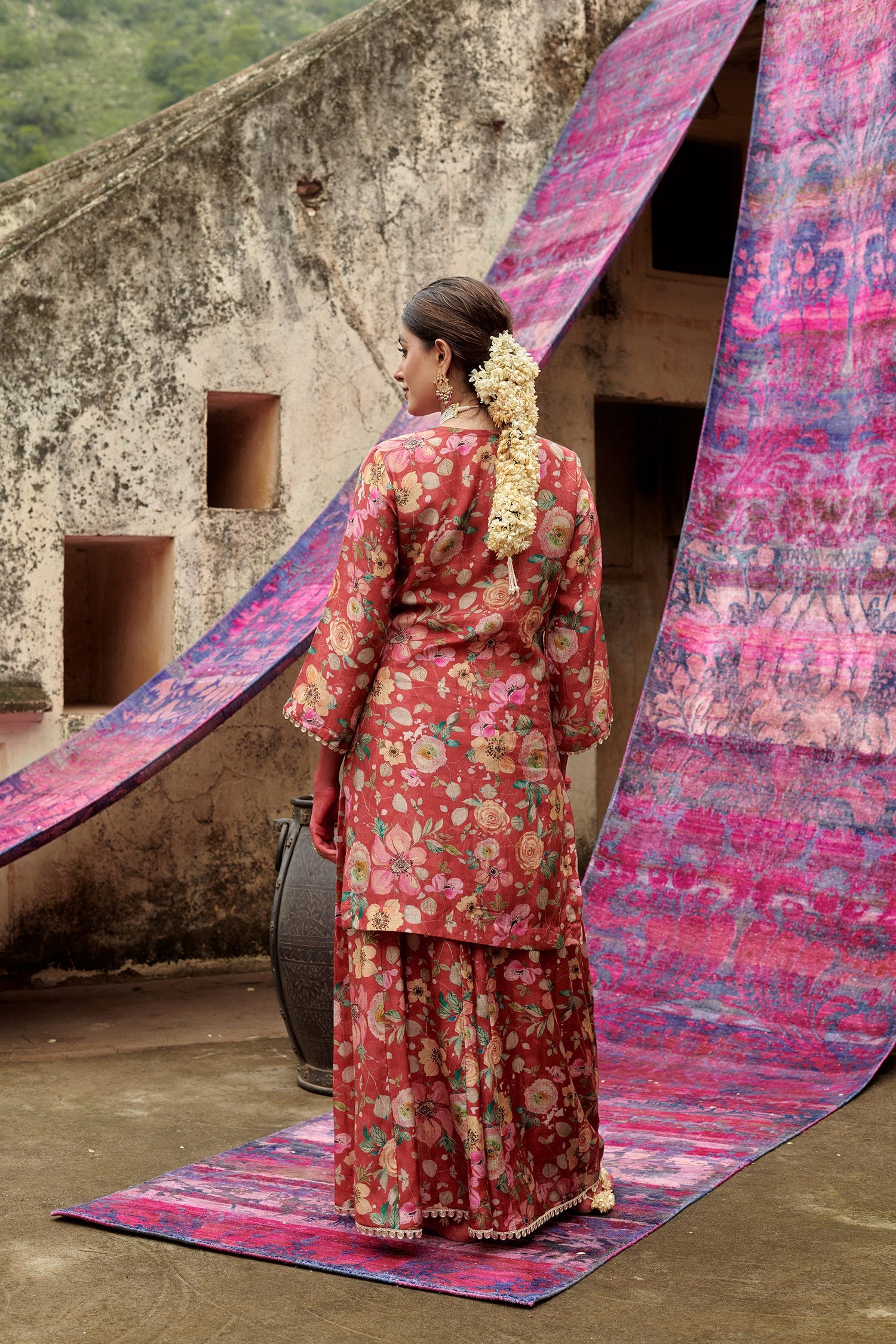 FLORAL RED GARARA SET