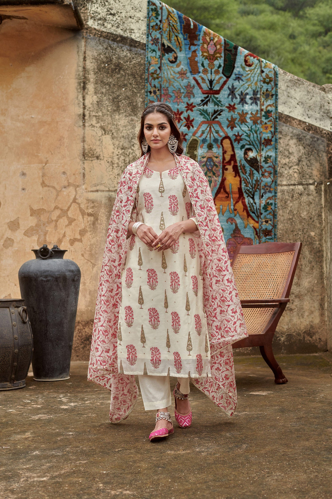 CREAM CHANDERI KURTA SET
