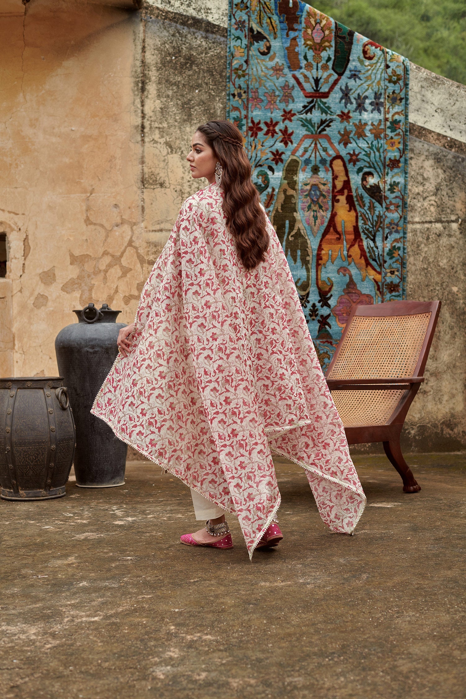 CREAM CHANDERI KURTA SET