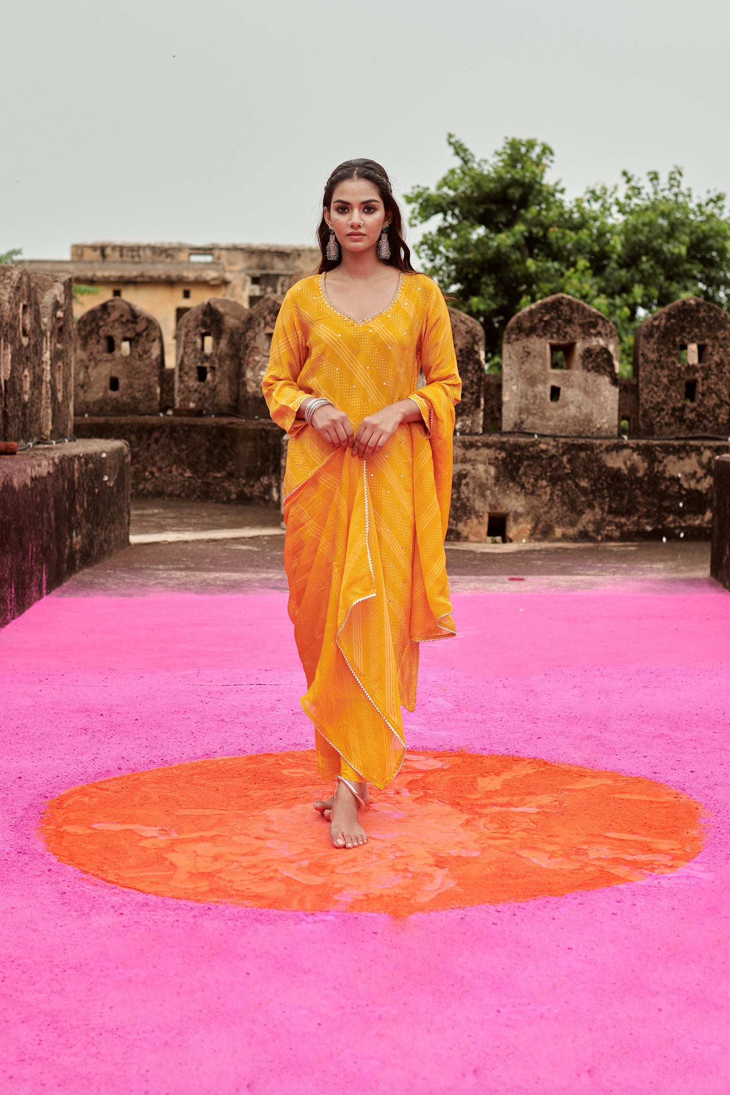 YELLOW V-NECK CREPE KURTA SET
