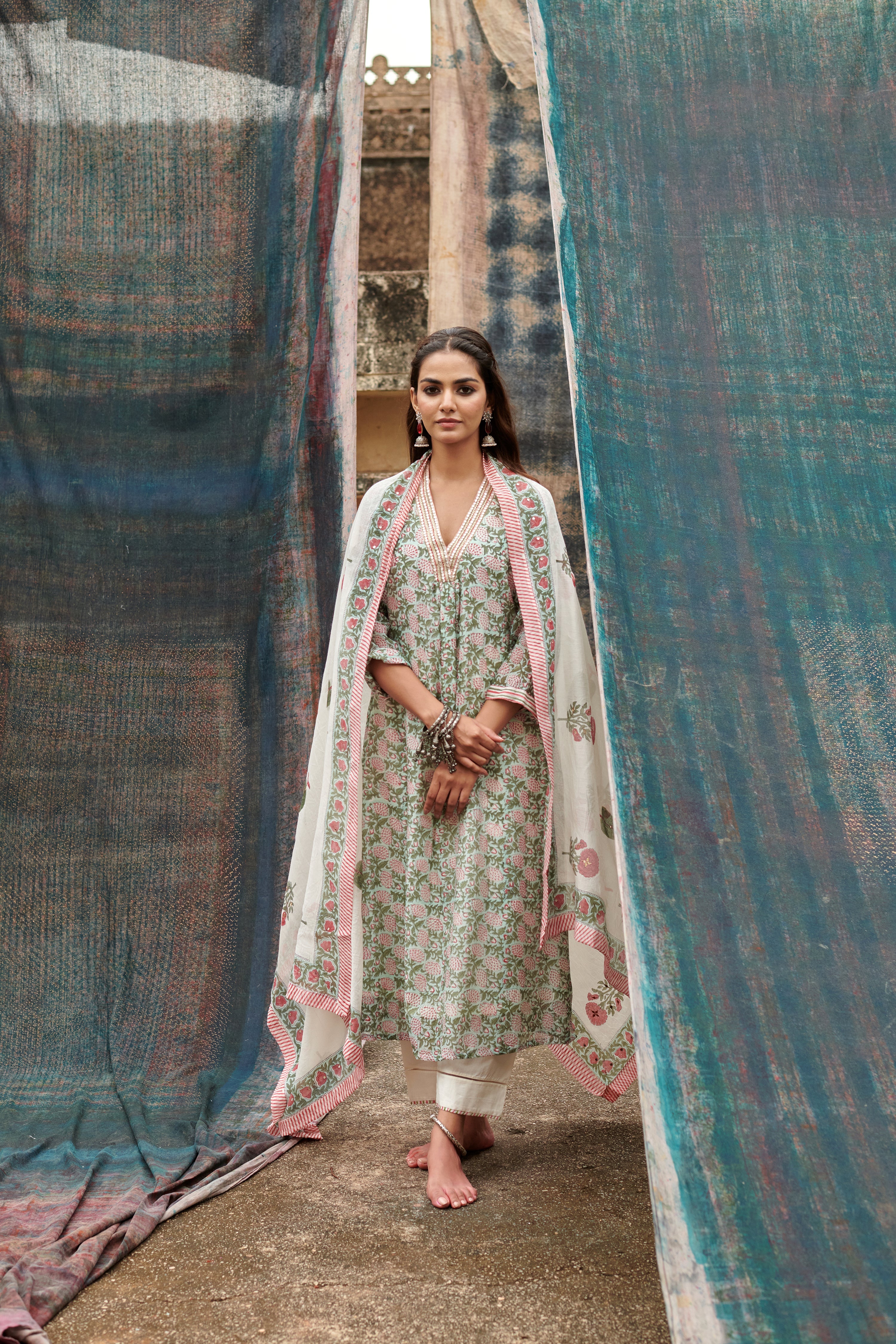 LIGHT GREEN JAAL PRINT CHANDERI  KURTA SET