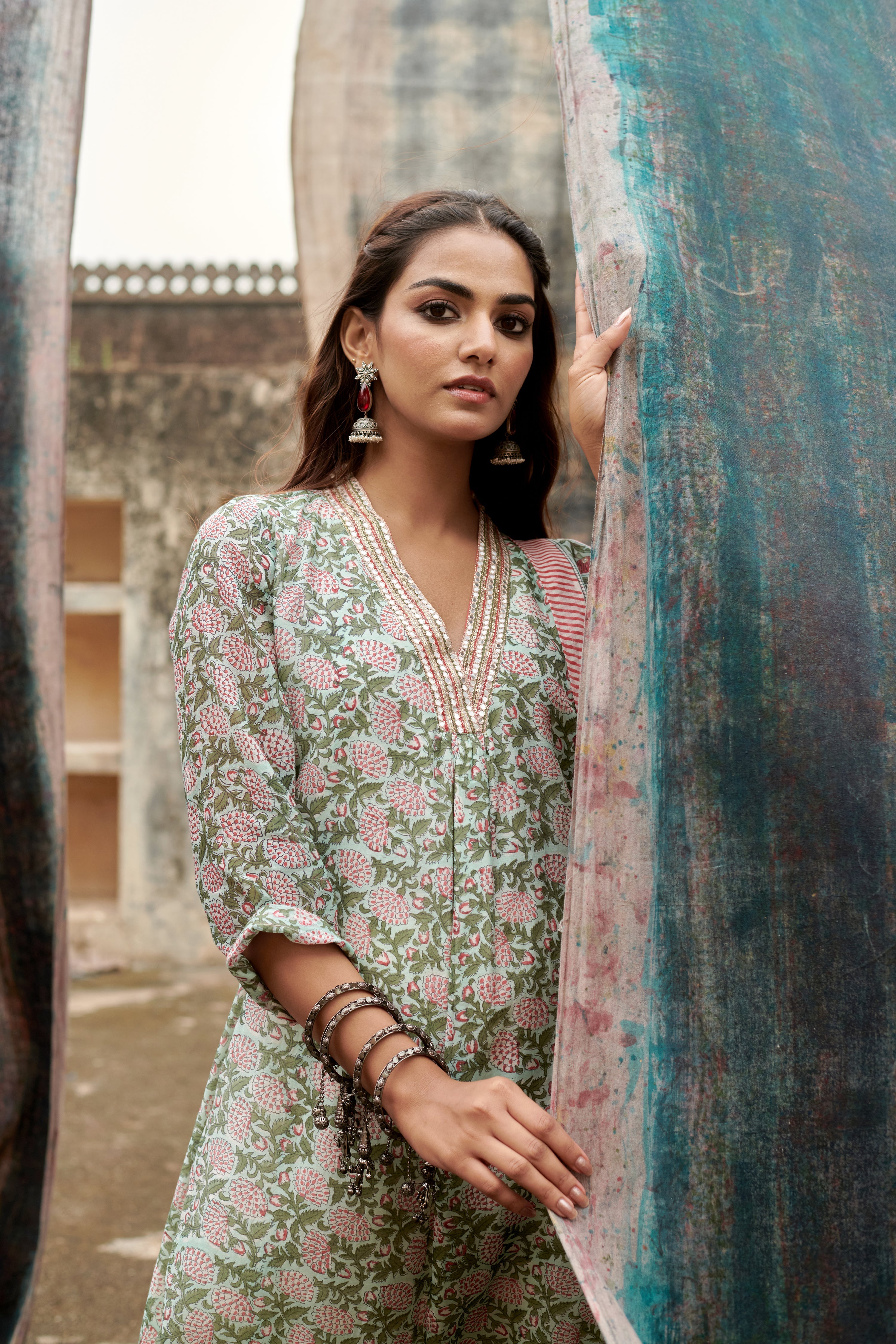 LIGHT GREEN JAAL PRINT CHANDERI  KURTA SET