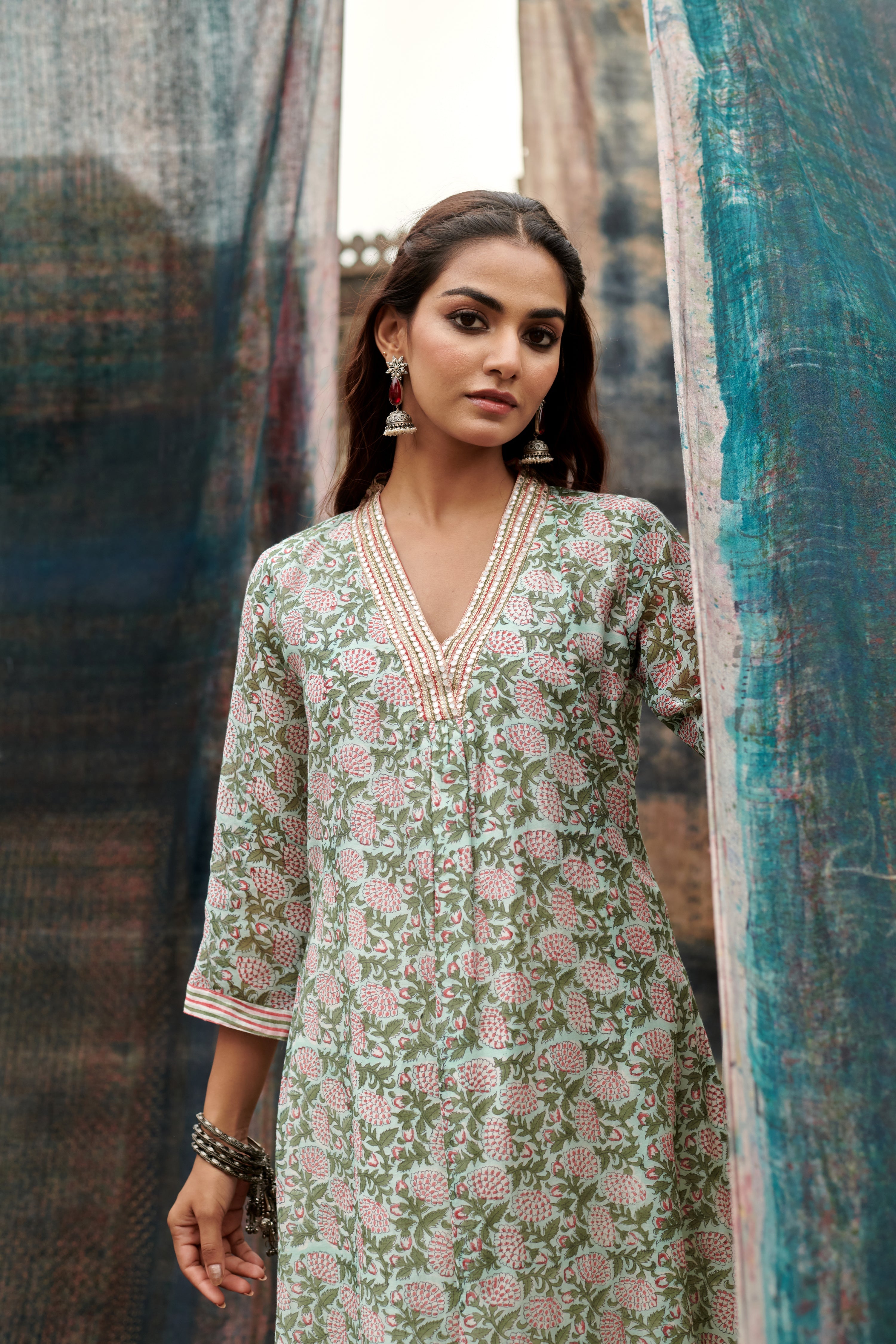 LIGHT GREEN JAAL PRINT CHANDERI  KURTA SET