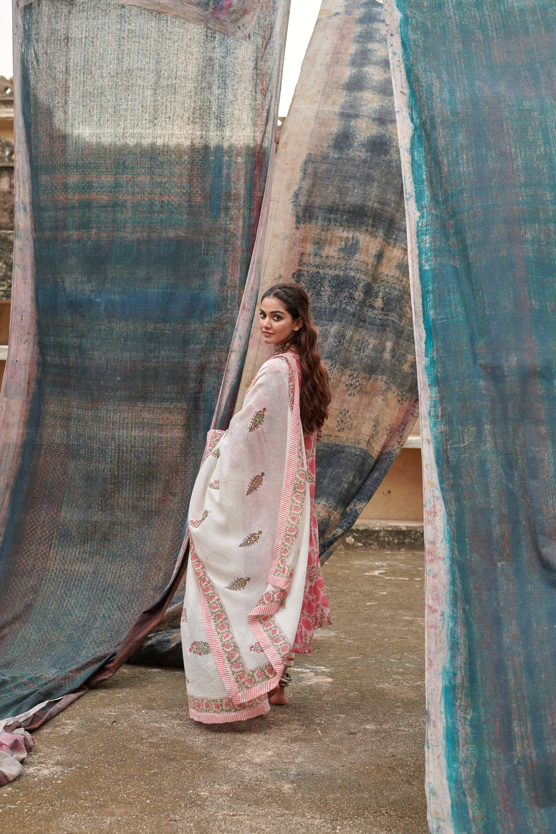 ROSE RED JAAL PRINT KURTA SET