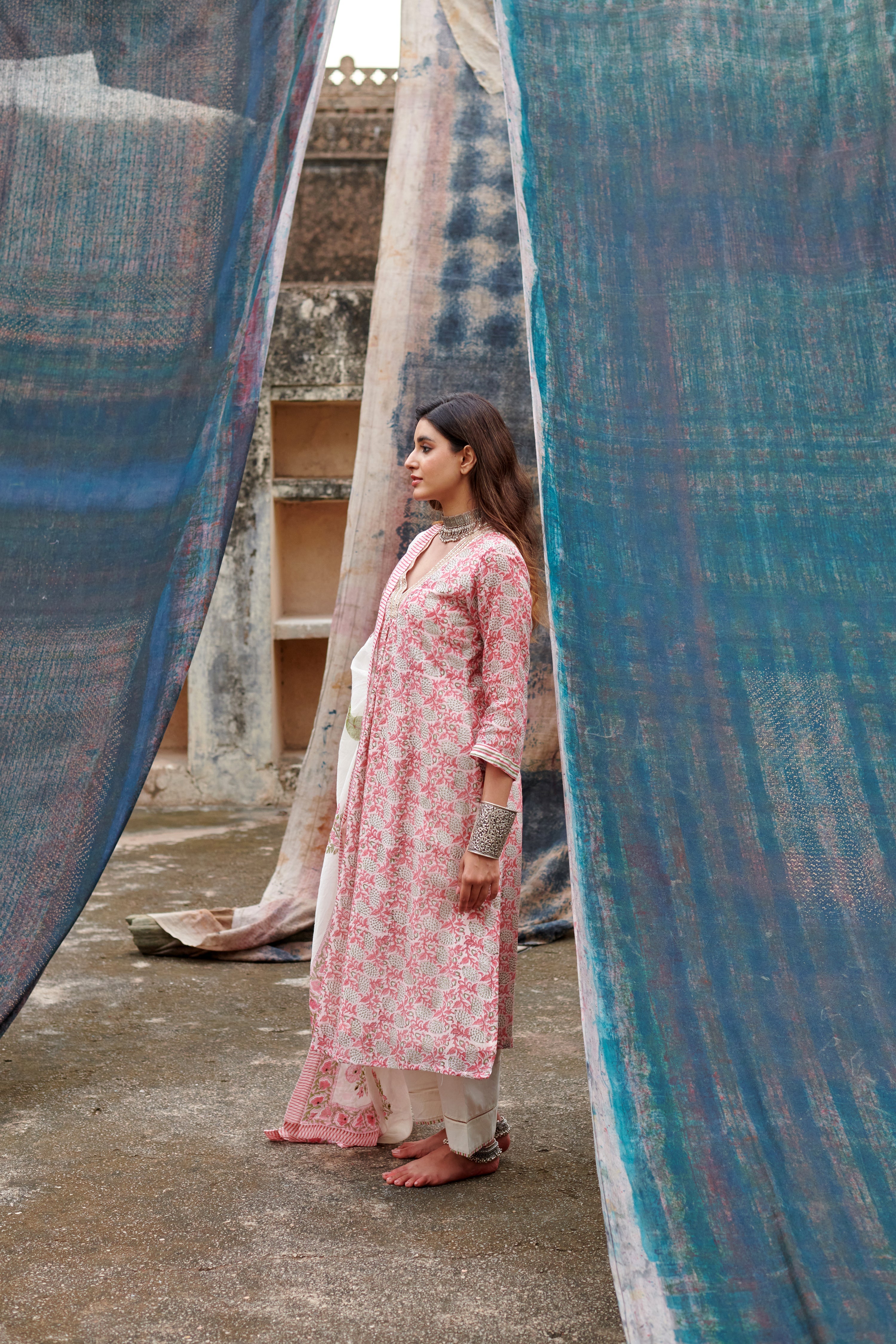 ROSE PINK JAAL PRINT CHANDERI KURTA SET