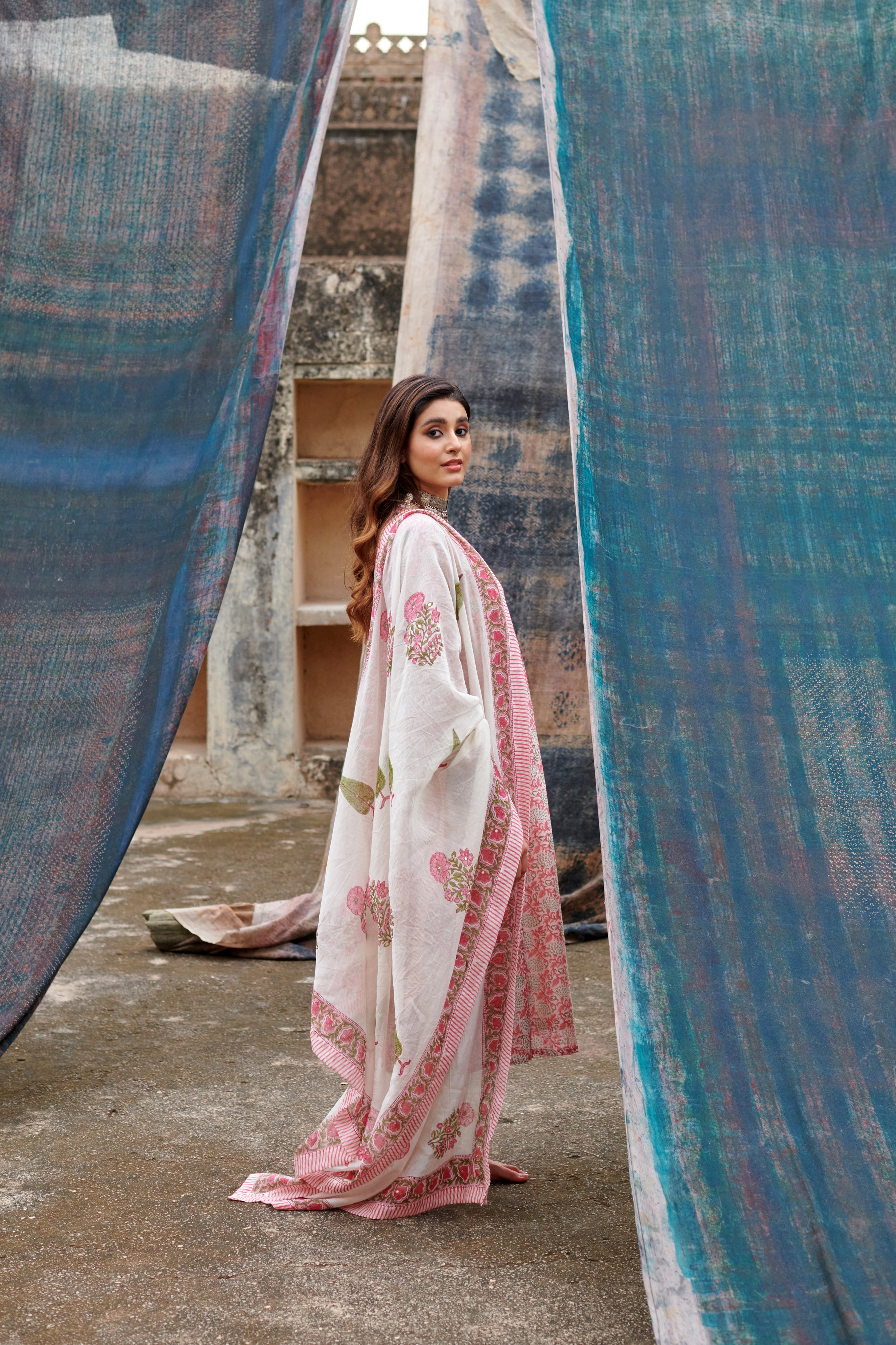 ROSE PINK JAAL PRINT CHANDERI KURTA SET