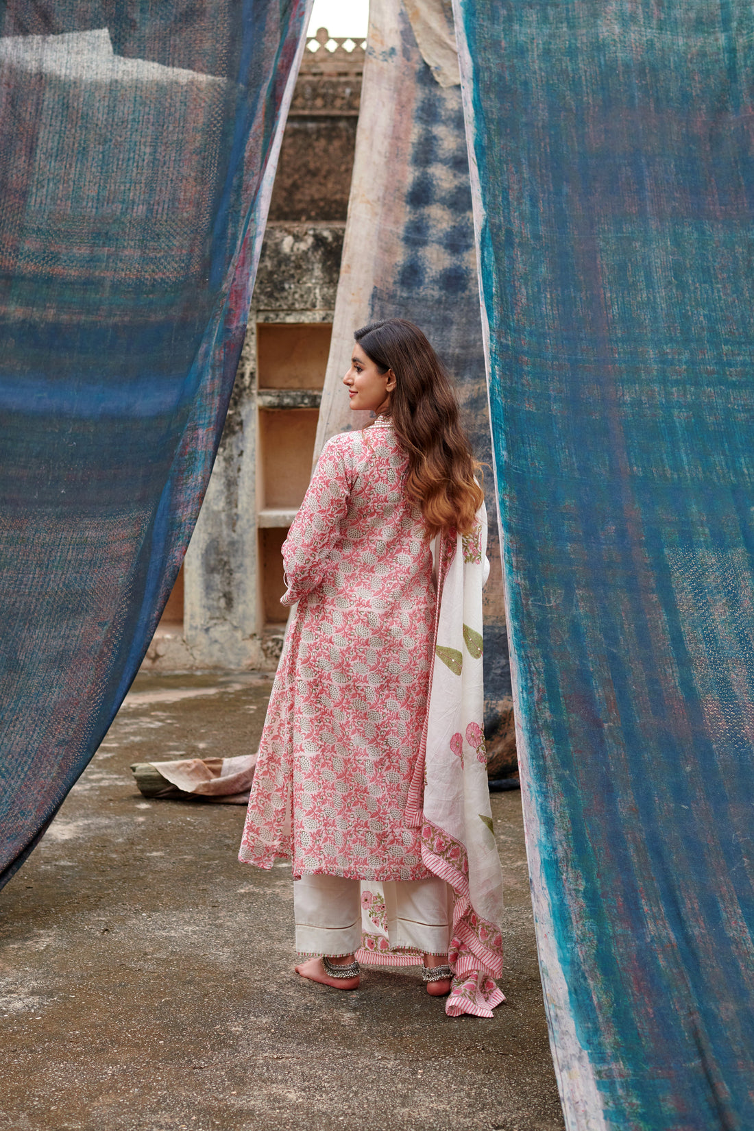 ROSE PINK JAAL PRINT CHANDERI KURTA SET