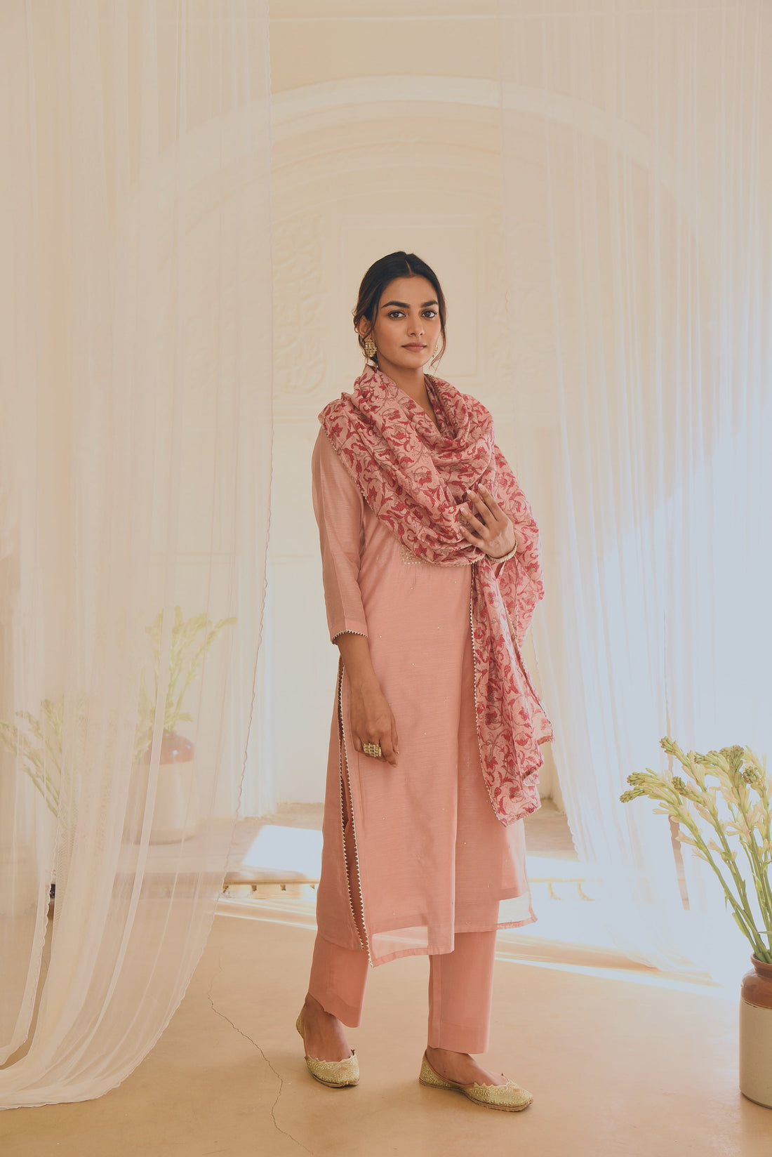 PINK STRAIGHT KURTA SET WITH CHANDERI DUPATTA