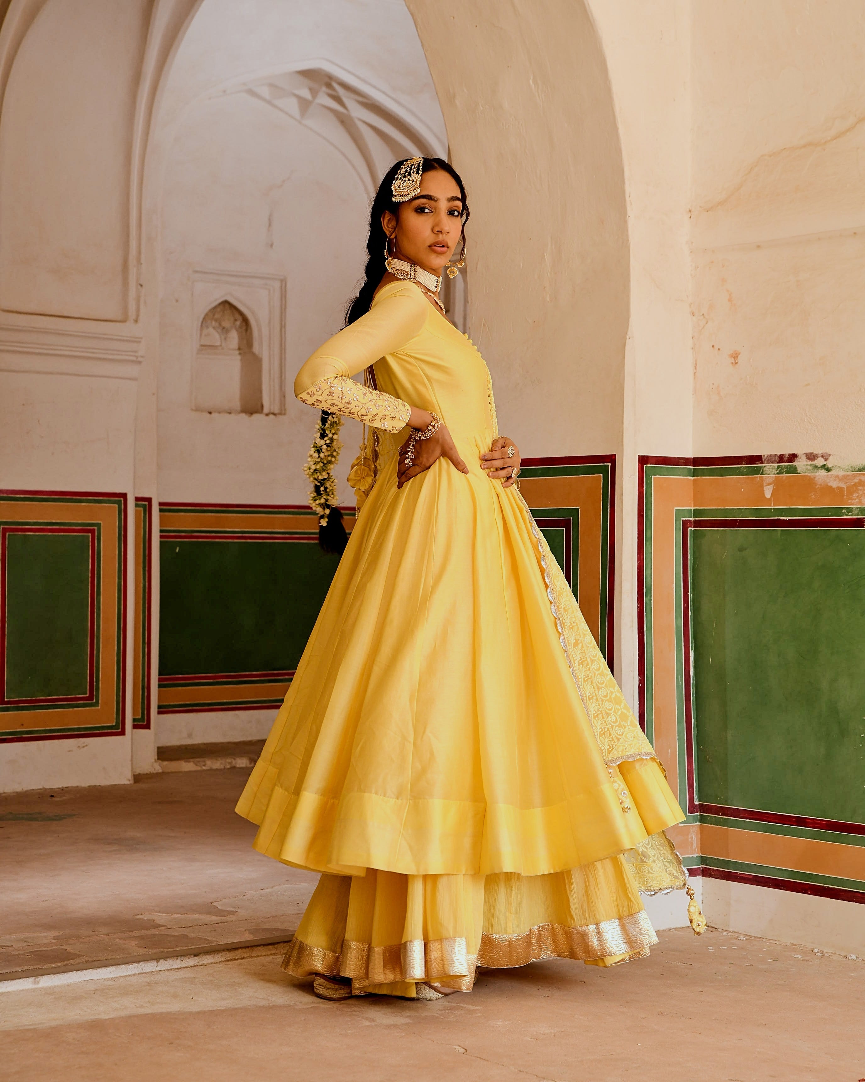 INAAYAT YELLOW ANARKALI WITH FLARED SKIRT SET