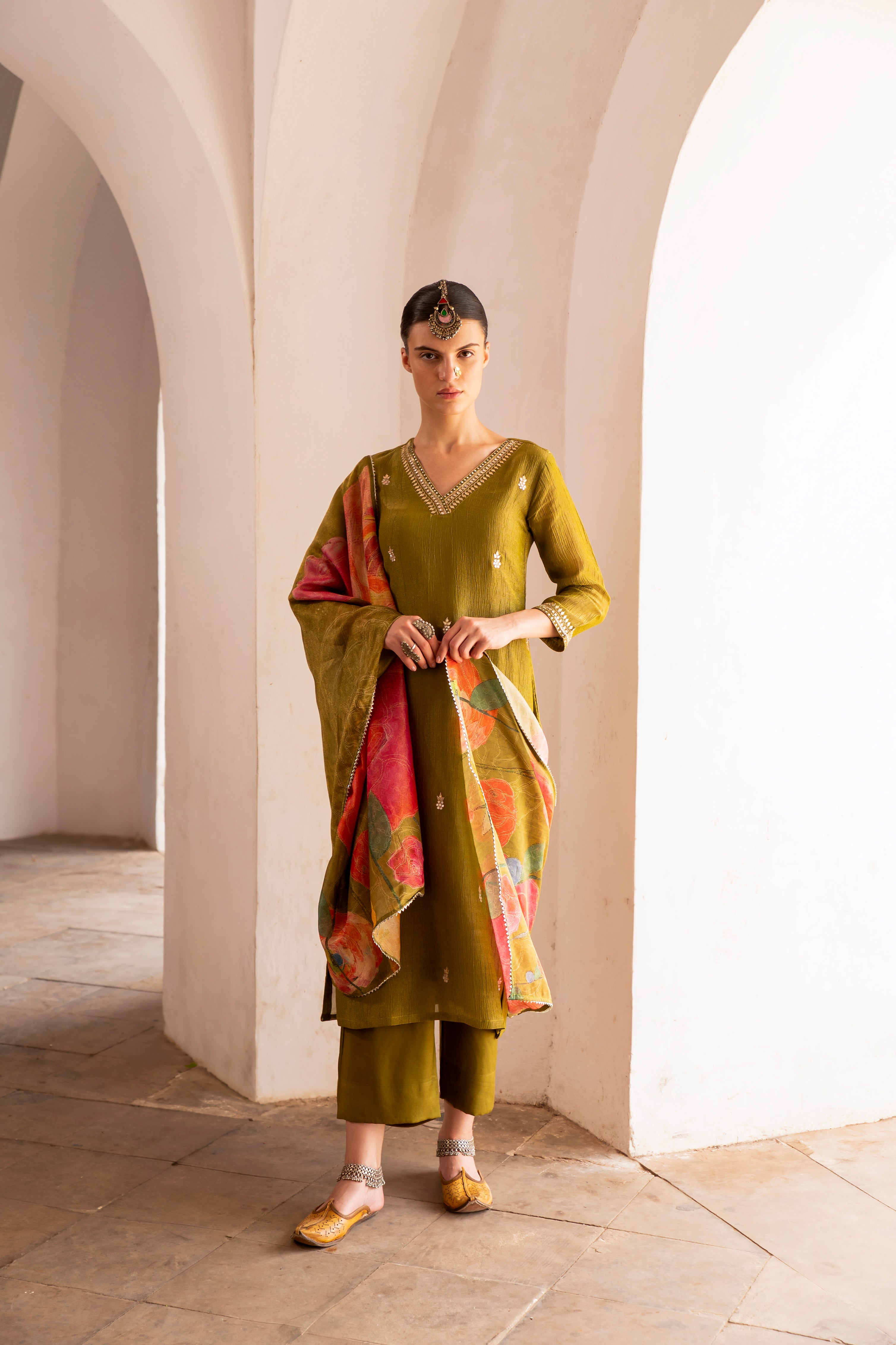 V-NECK OLIVE GREEN EMBROIDERED KURTA SET