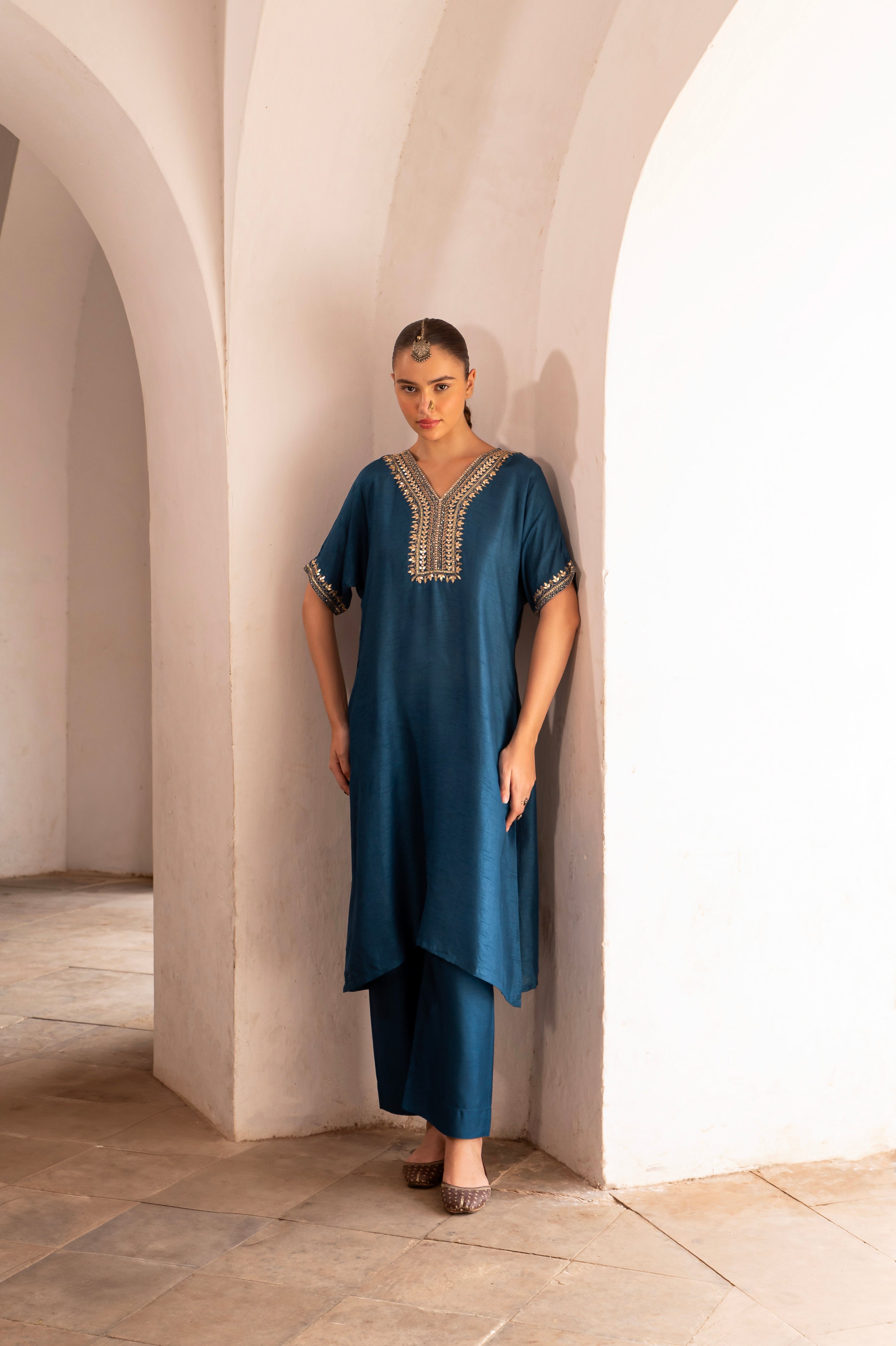 BLUE EMBROIDERED DOLA SILK KURTA SET