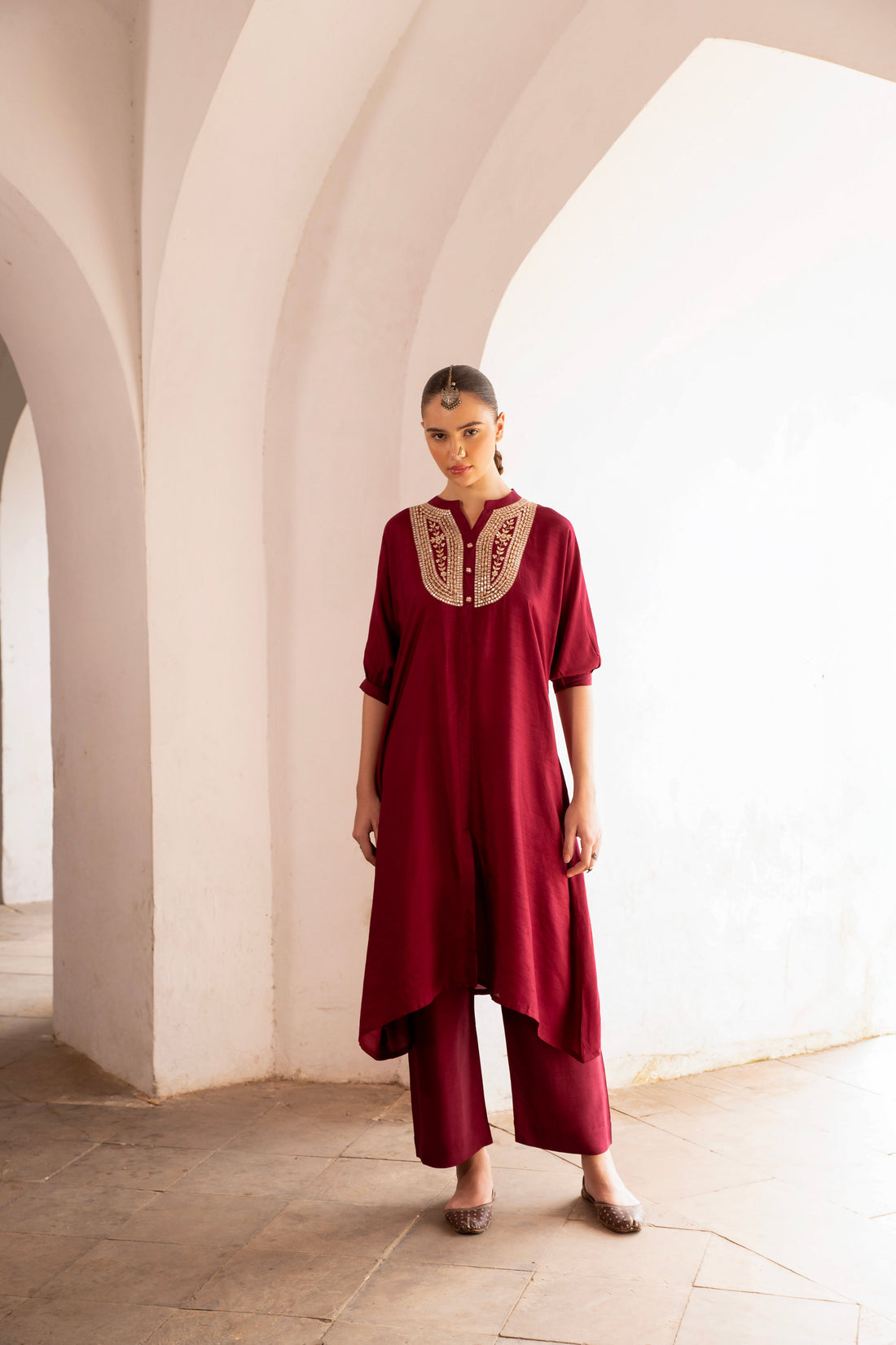 WINE EMBROIDERED DOLA SILK KURTA SET