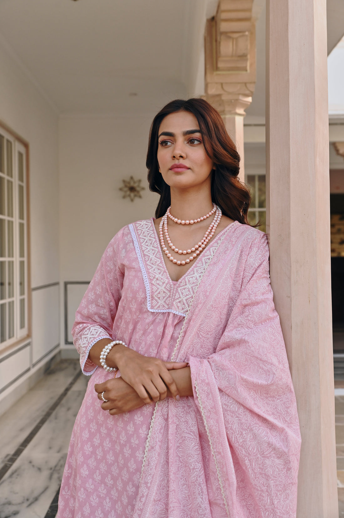 PINK V-NECK KURTA SET