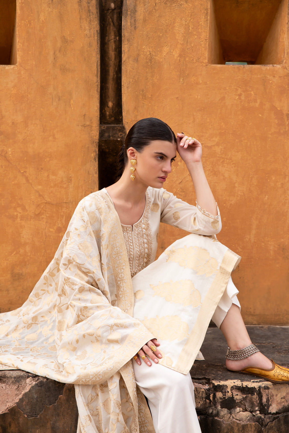CREAM PURE CHANDERI BANARASI KURTA SET