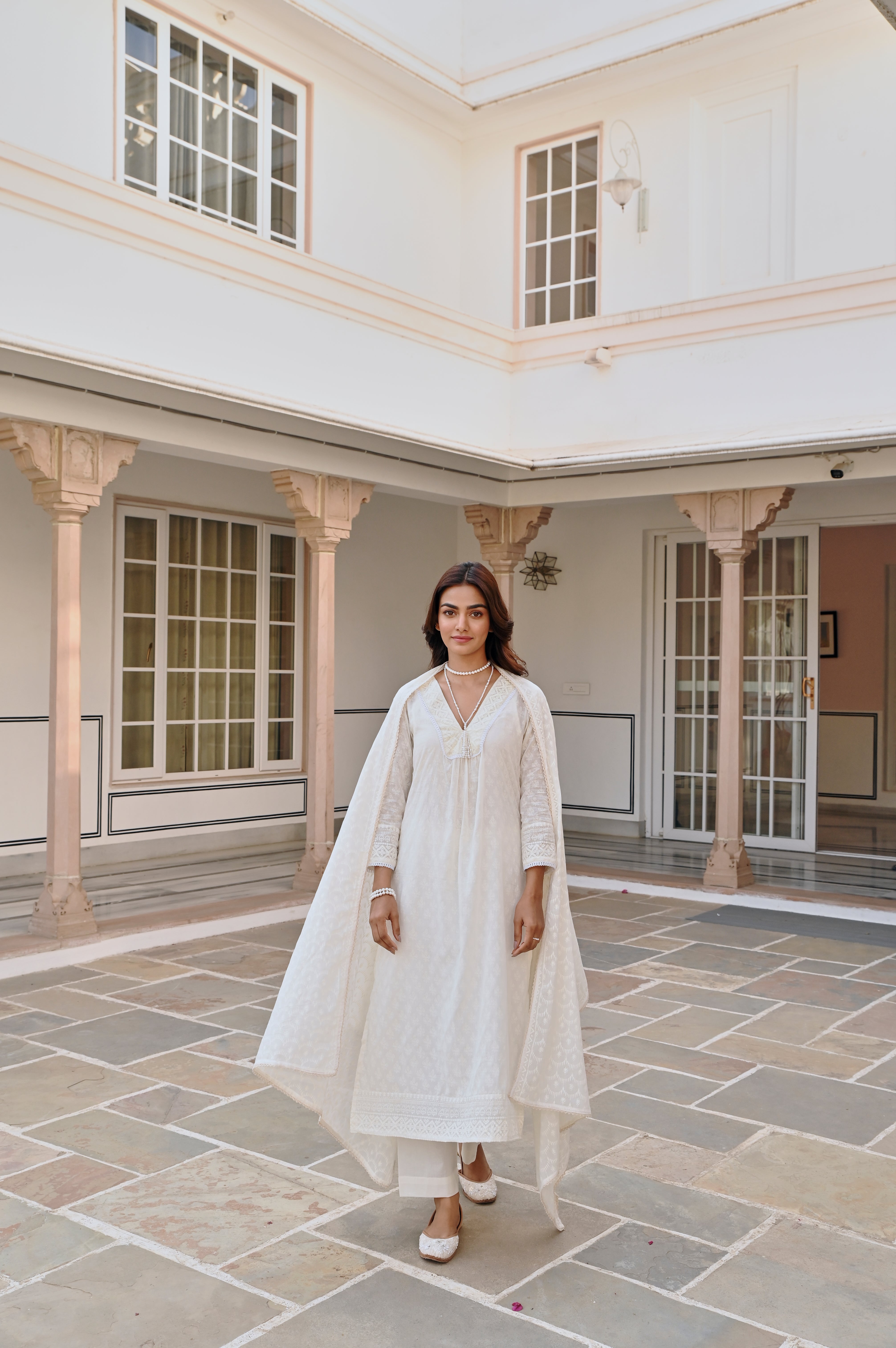 CREAM V-NECK KURTA SET