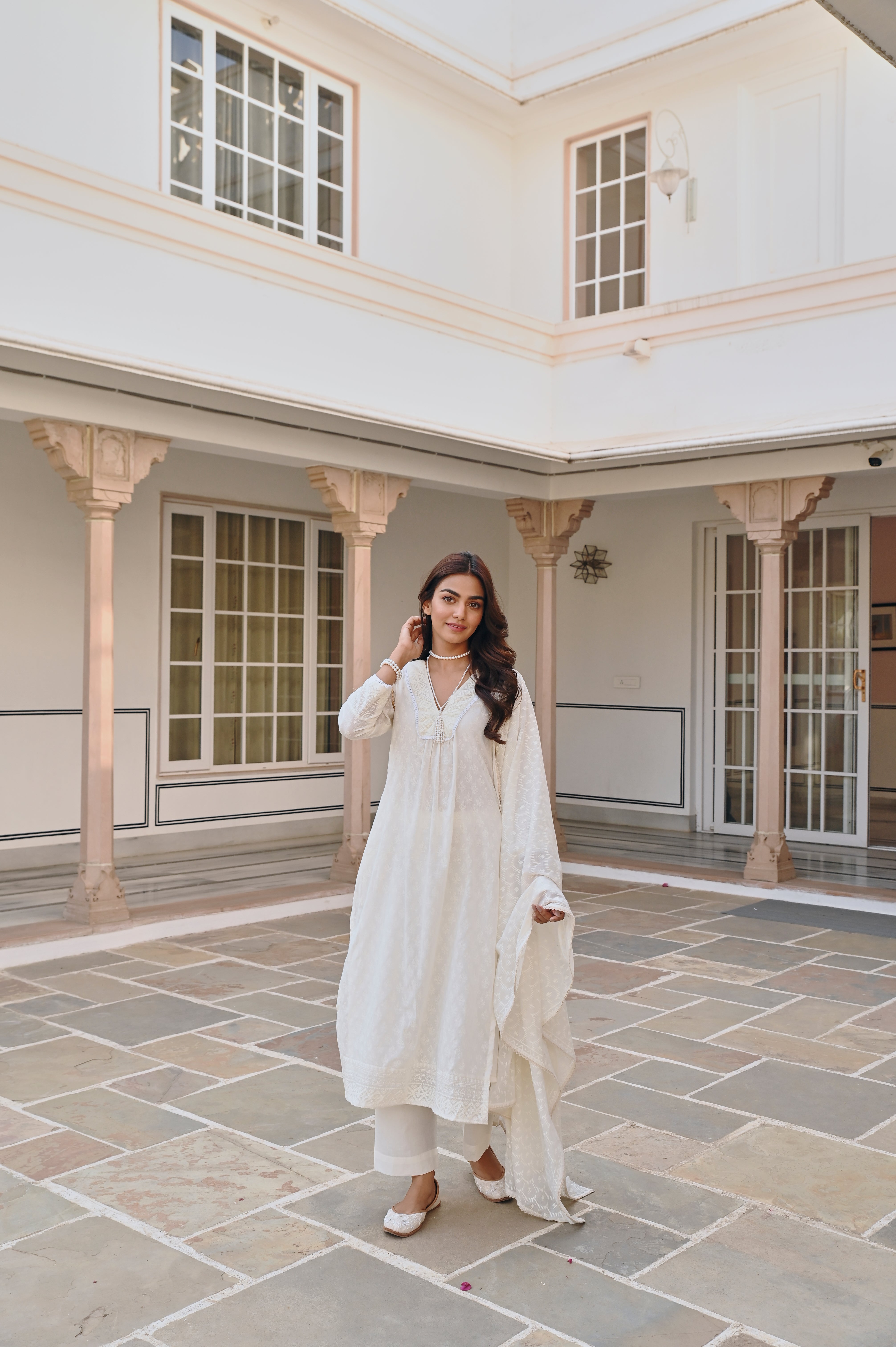 CREAM V-NECK KURTA SET