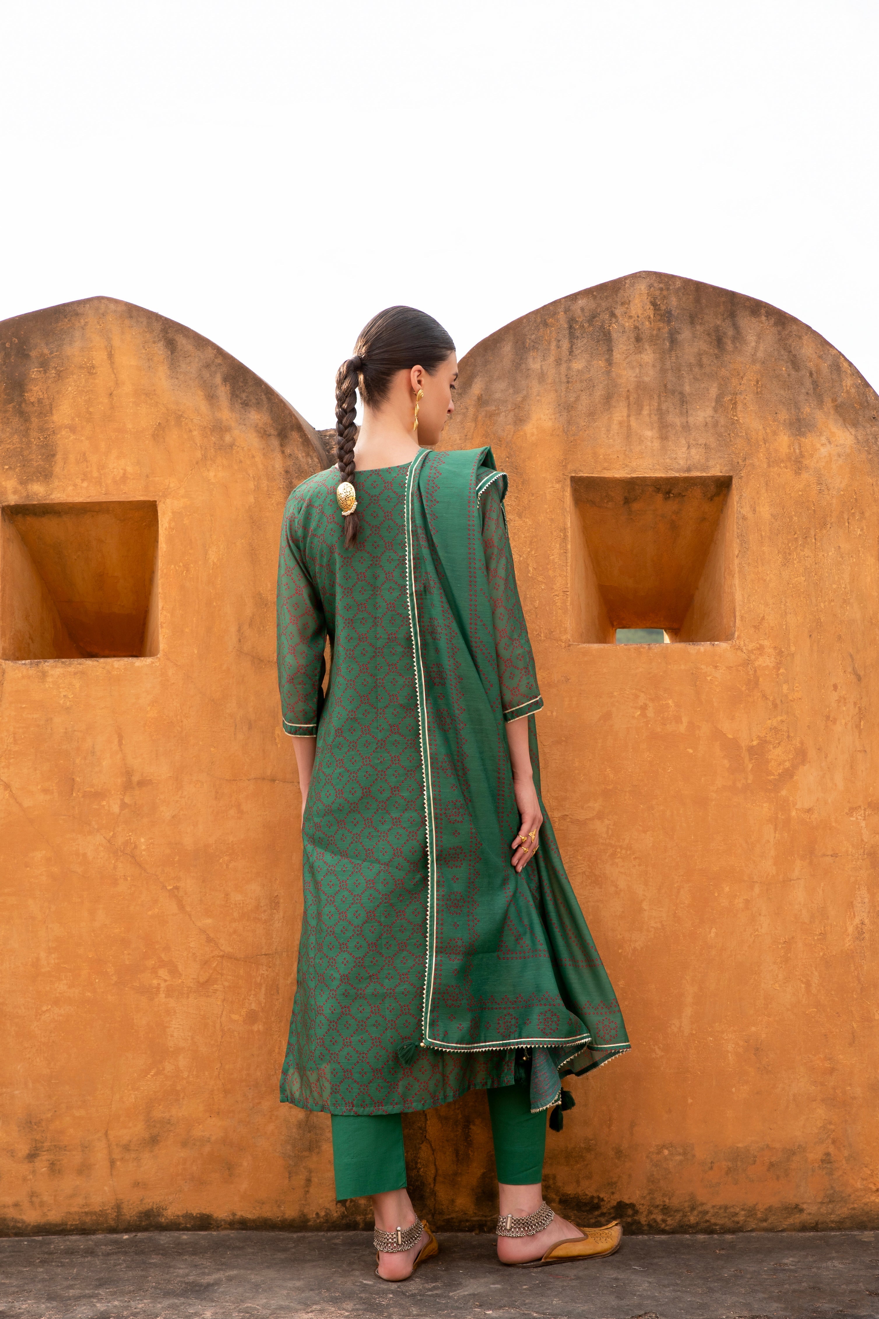 GREEN BANDHANI EMBROIDERED KURTA SET