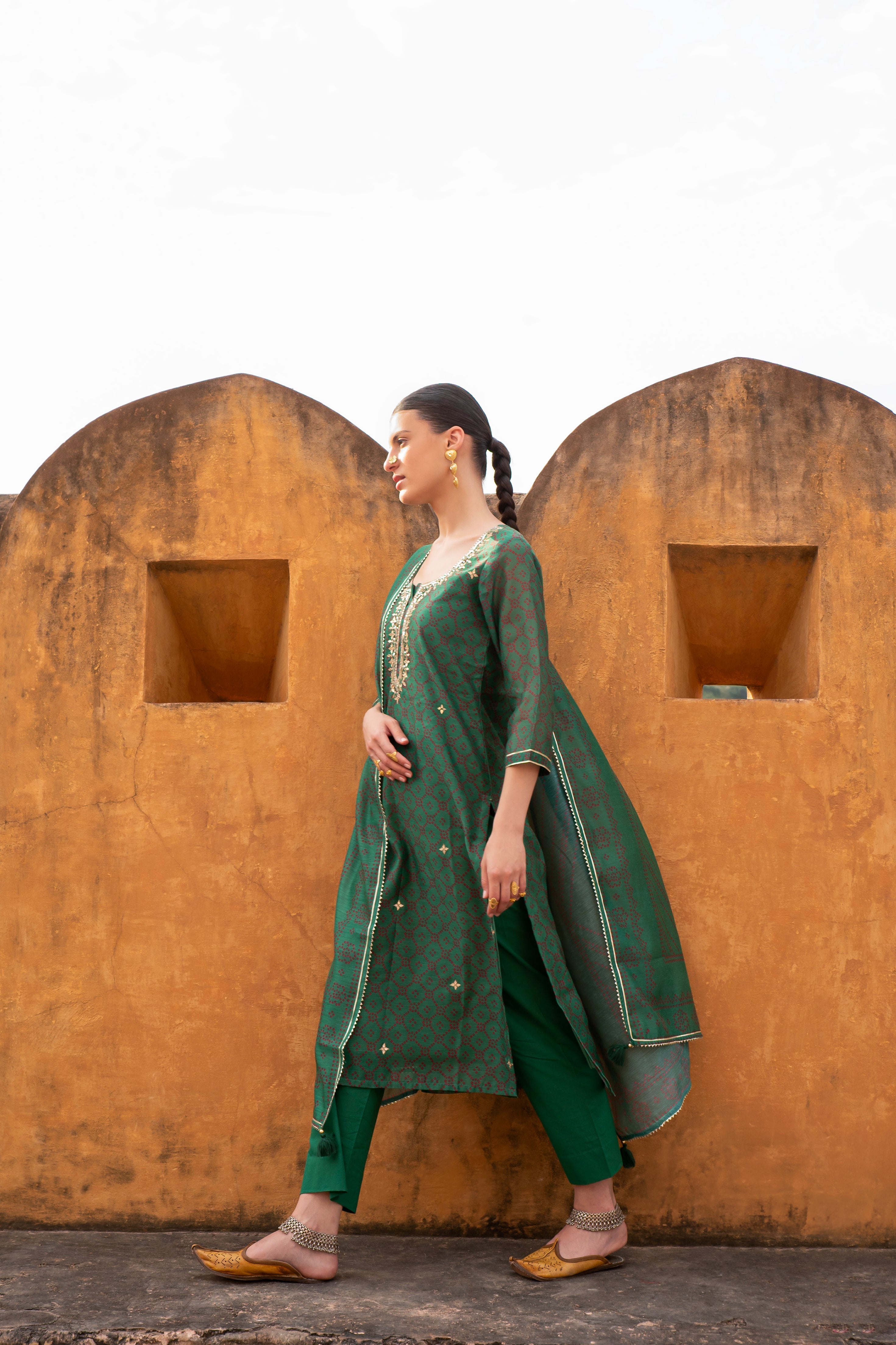 GREEN BANDHANI EMBROIDERED KURTA SET