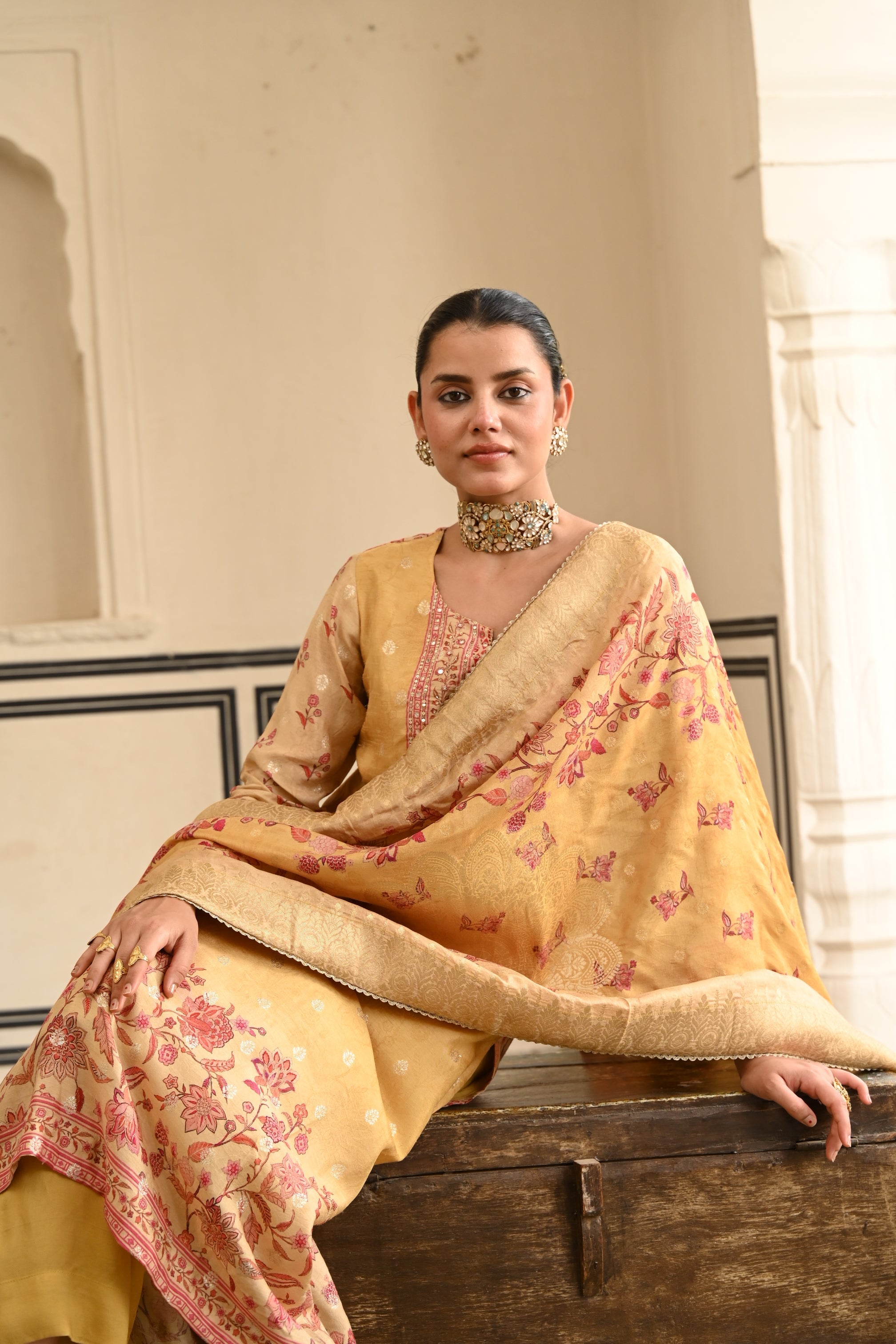 GOLDEN JACQUARD SILK KURTA SET