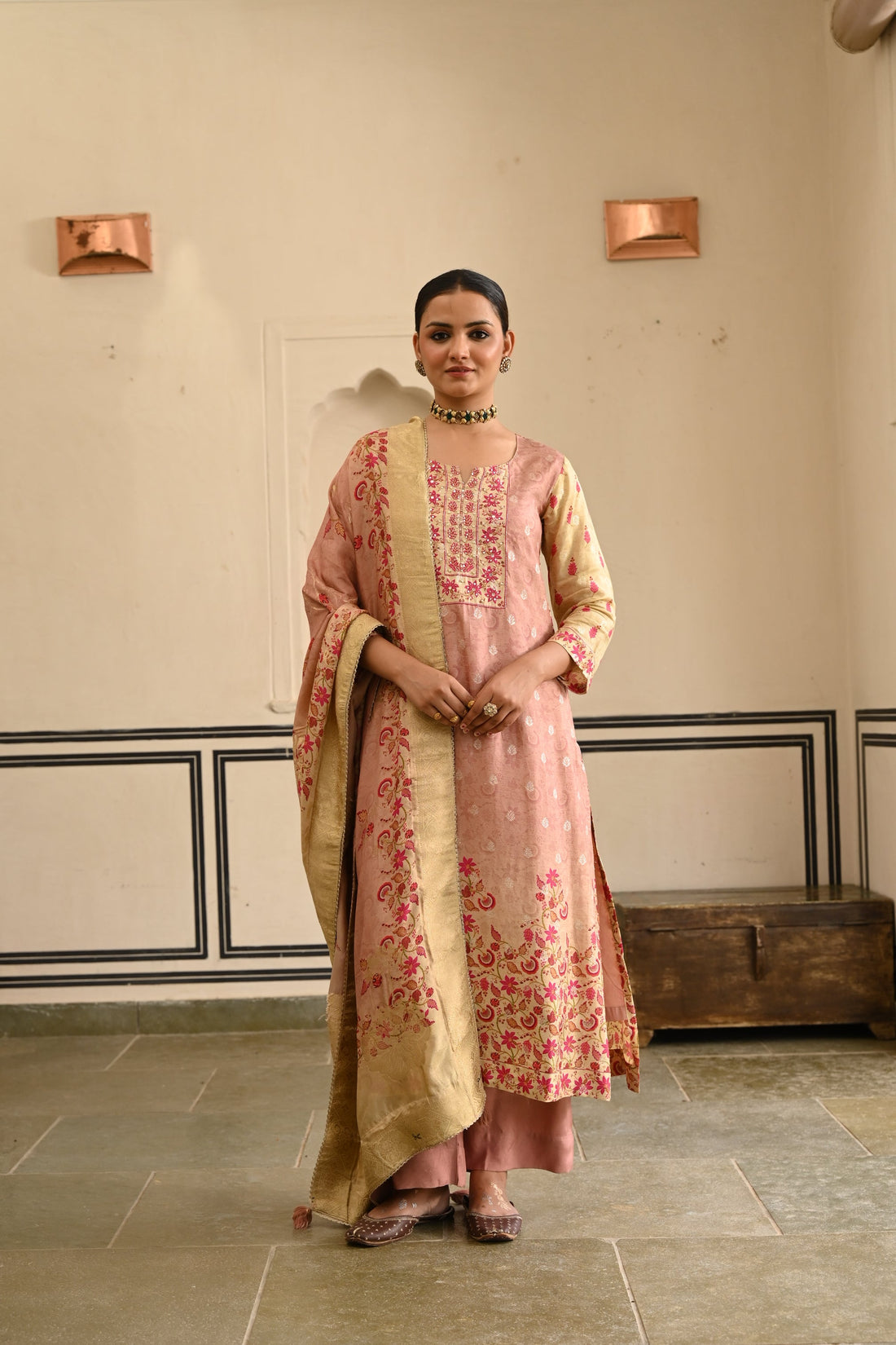 ONION PINK JACQUARD SILK KURTA SET