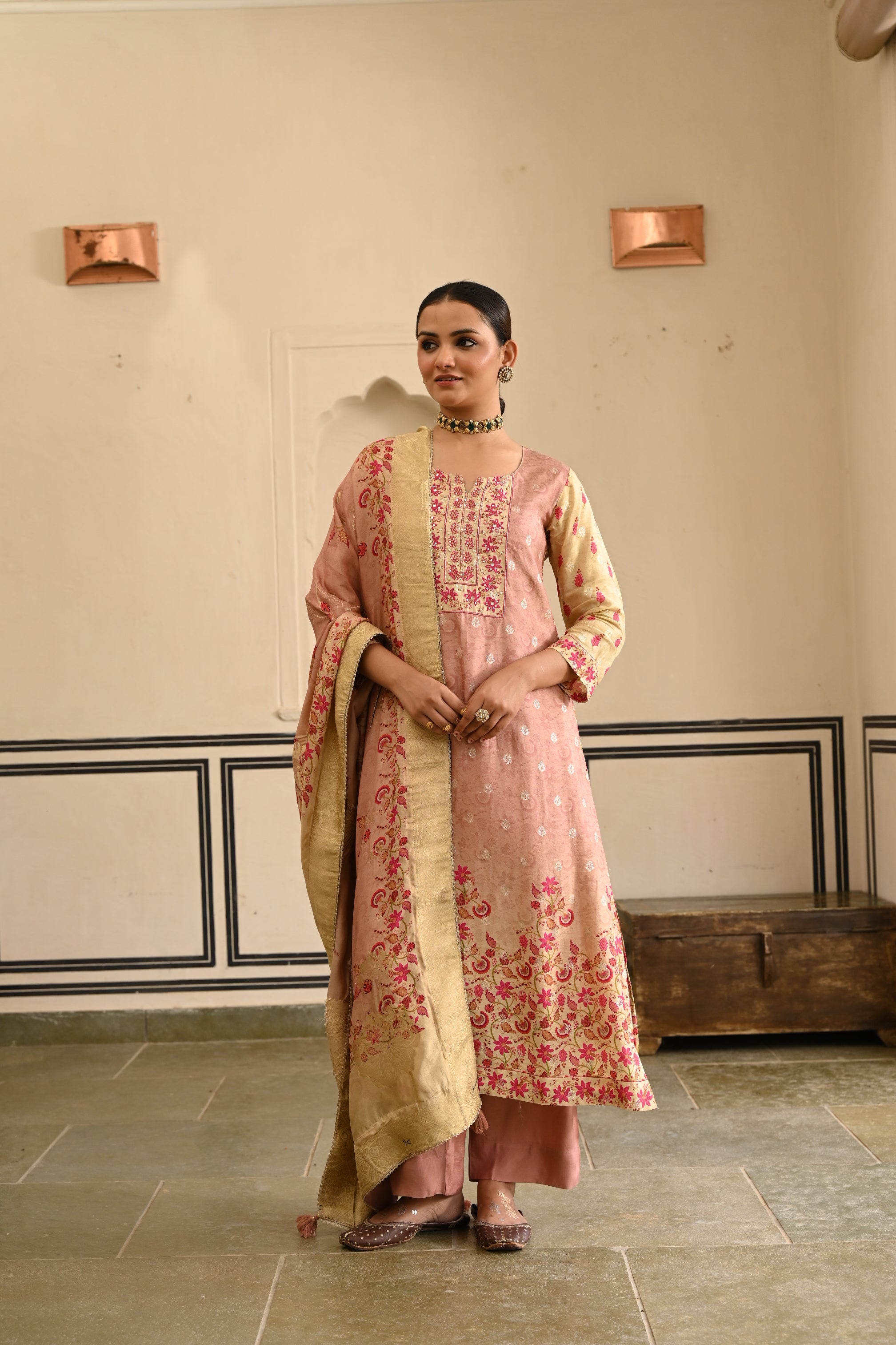 ONION PINK JACQUARD SILK KURTA SET