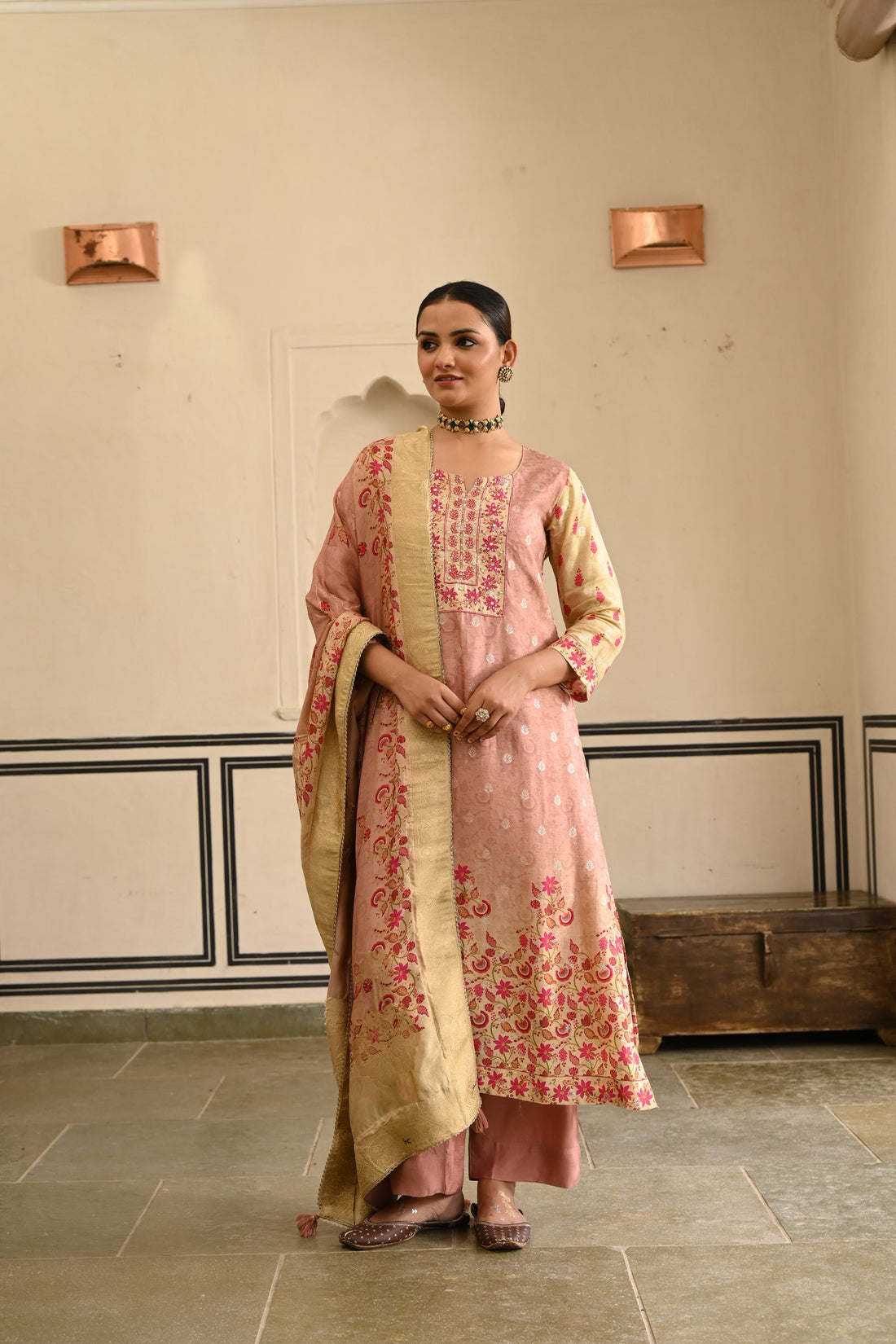 ONION PINK JACQUARD SILK KURTA SET