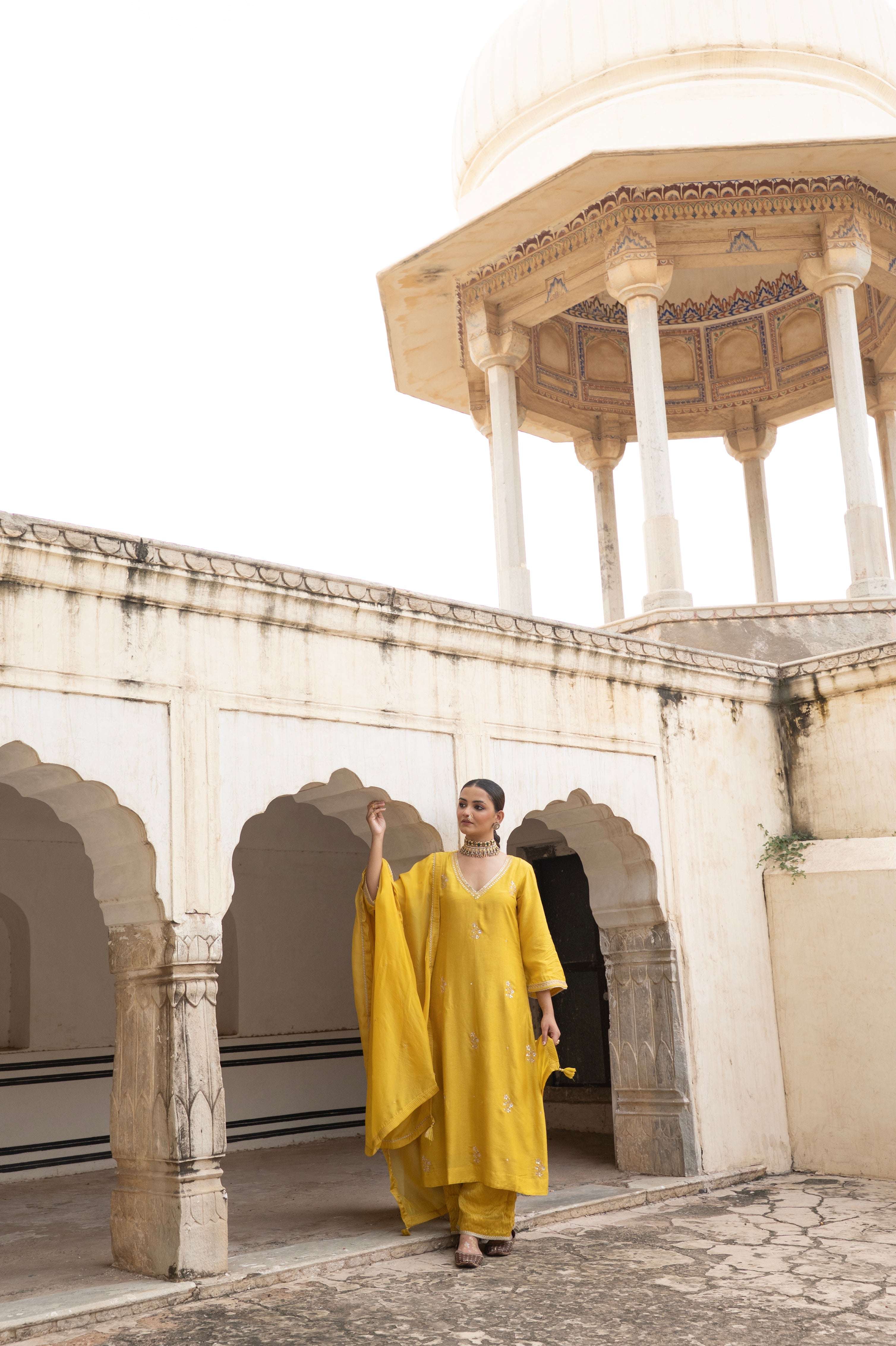 YELLOW PURE DOLA SILK EMBROIDERED KURTA SET