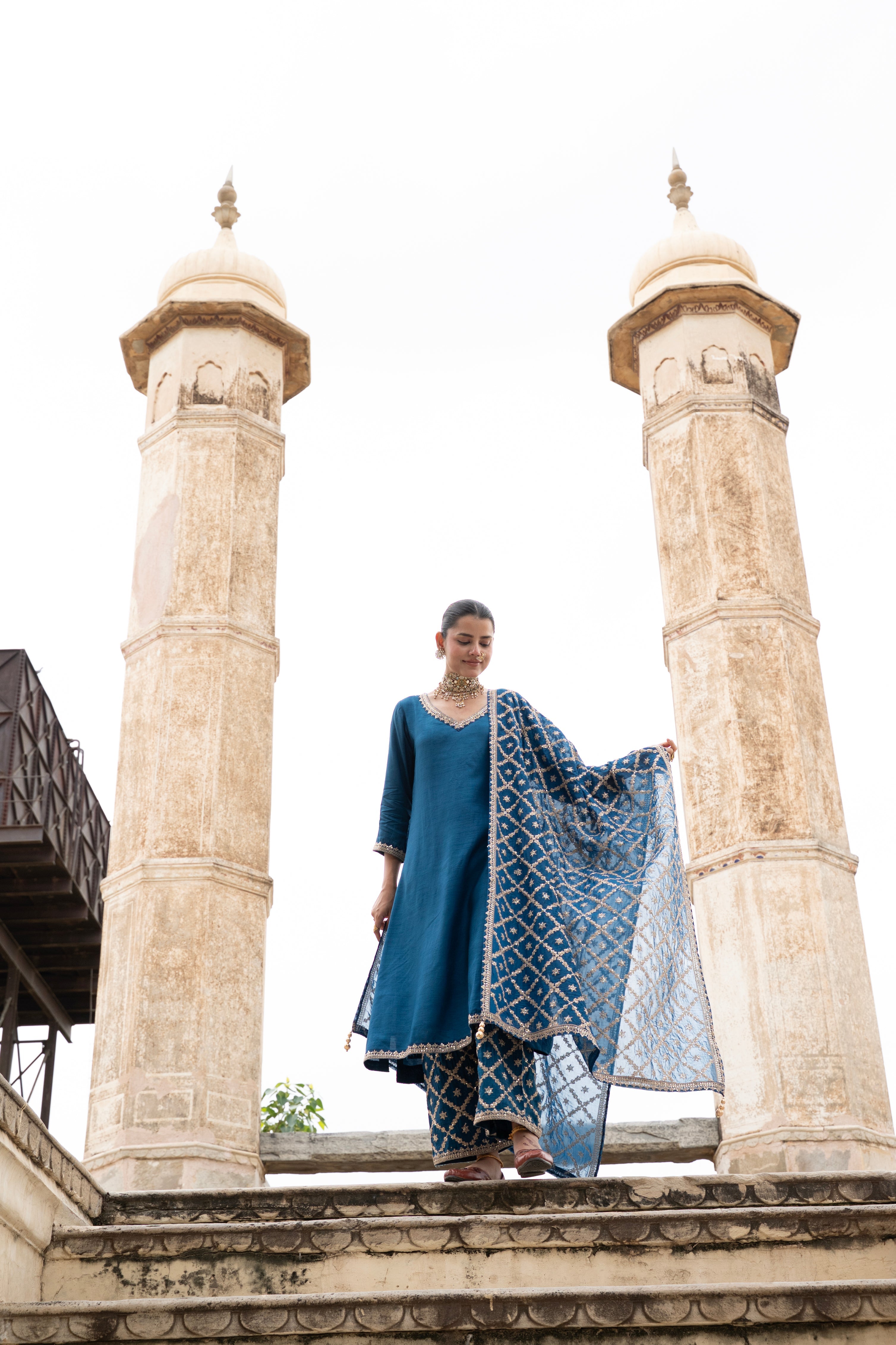 INDIGO BLUE PURE DOLA SILK EMBROIDERED KURTA SET