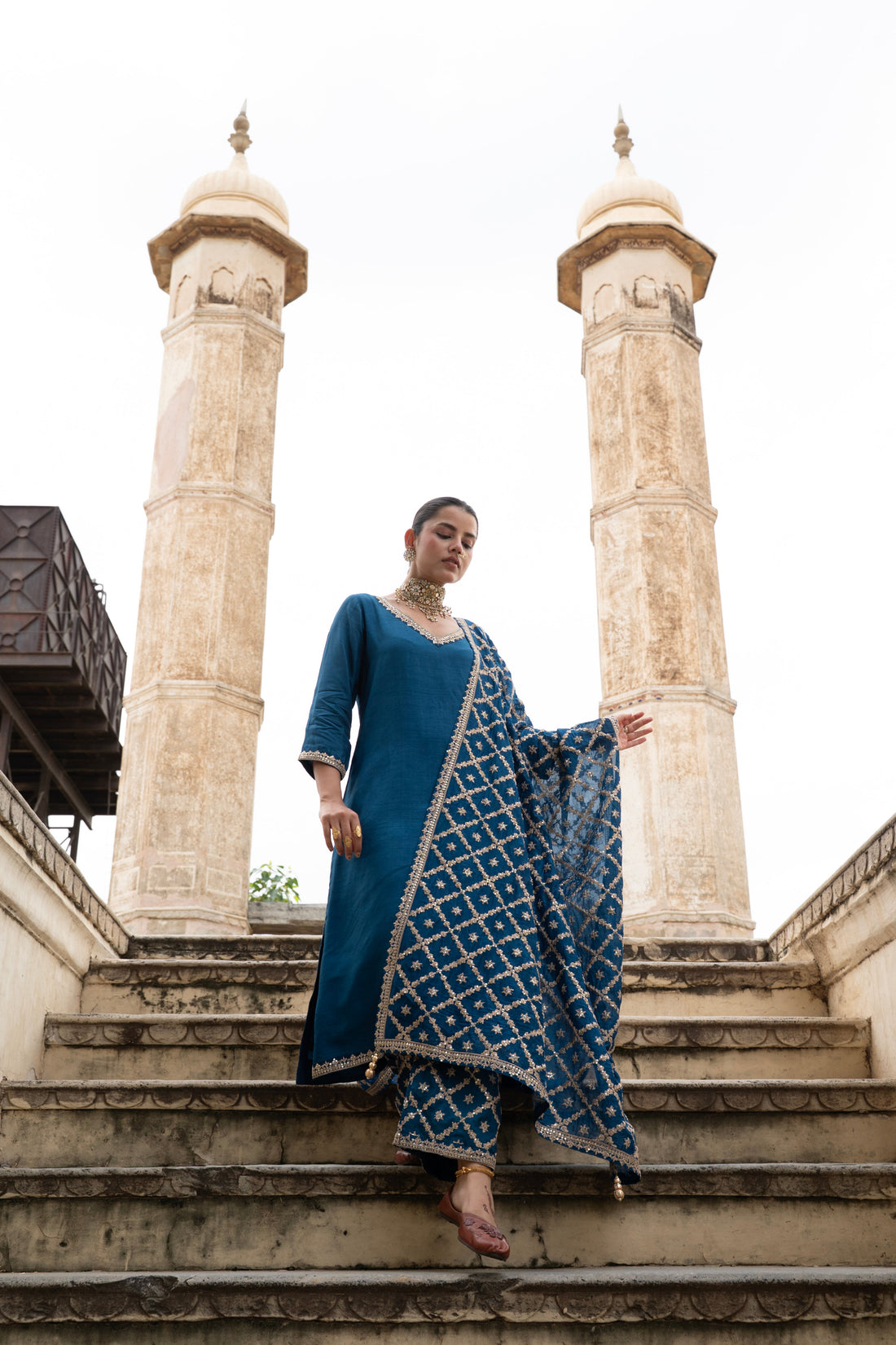 INDIGO BLUE PURE DOLA SILK EMBROIDERED KURTA SET