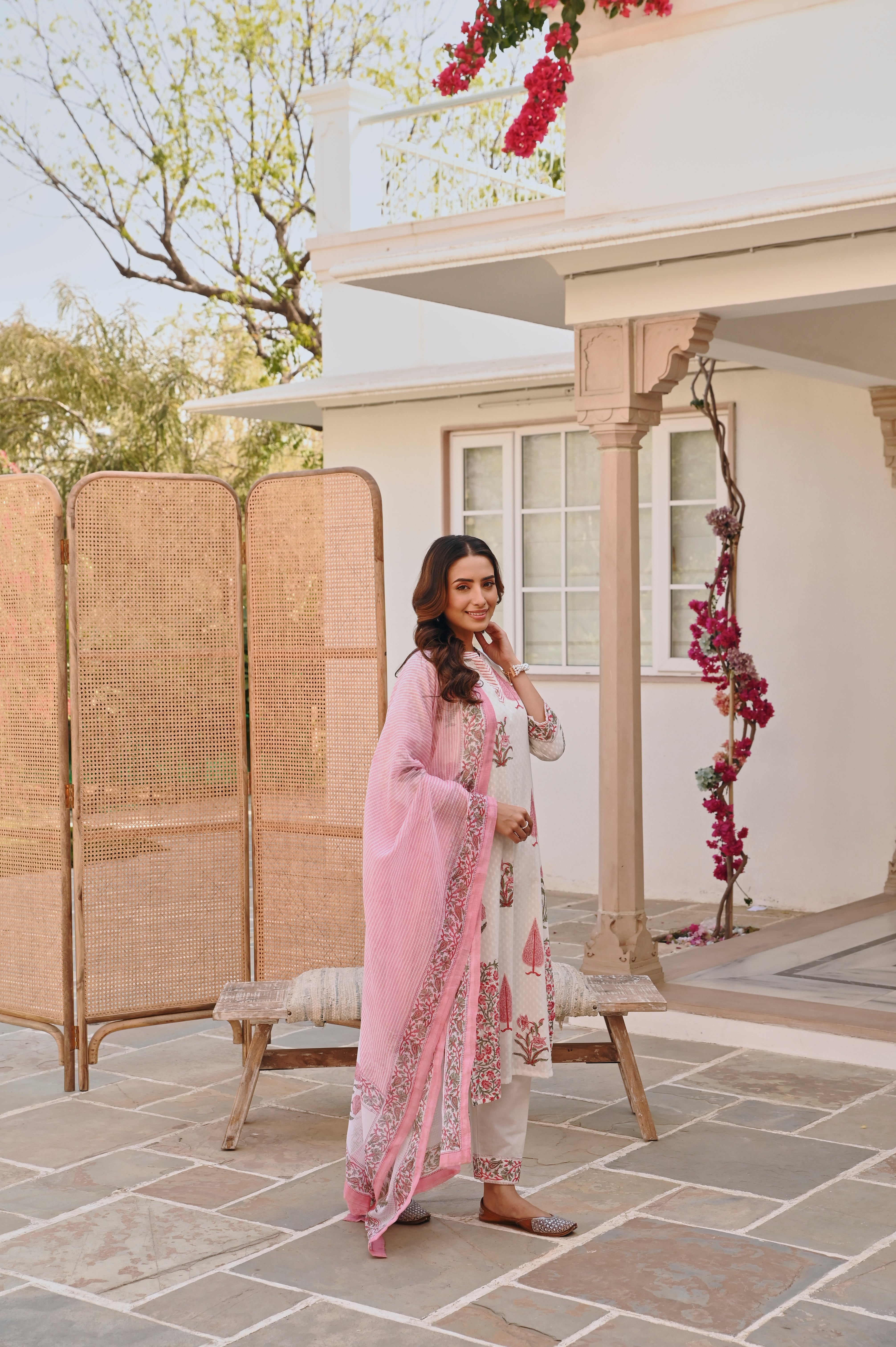 LIGHT RED PLACEMENT HANDBLOCK KURTA SET