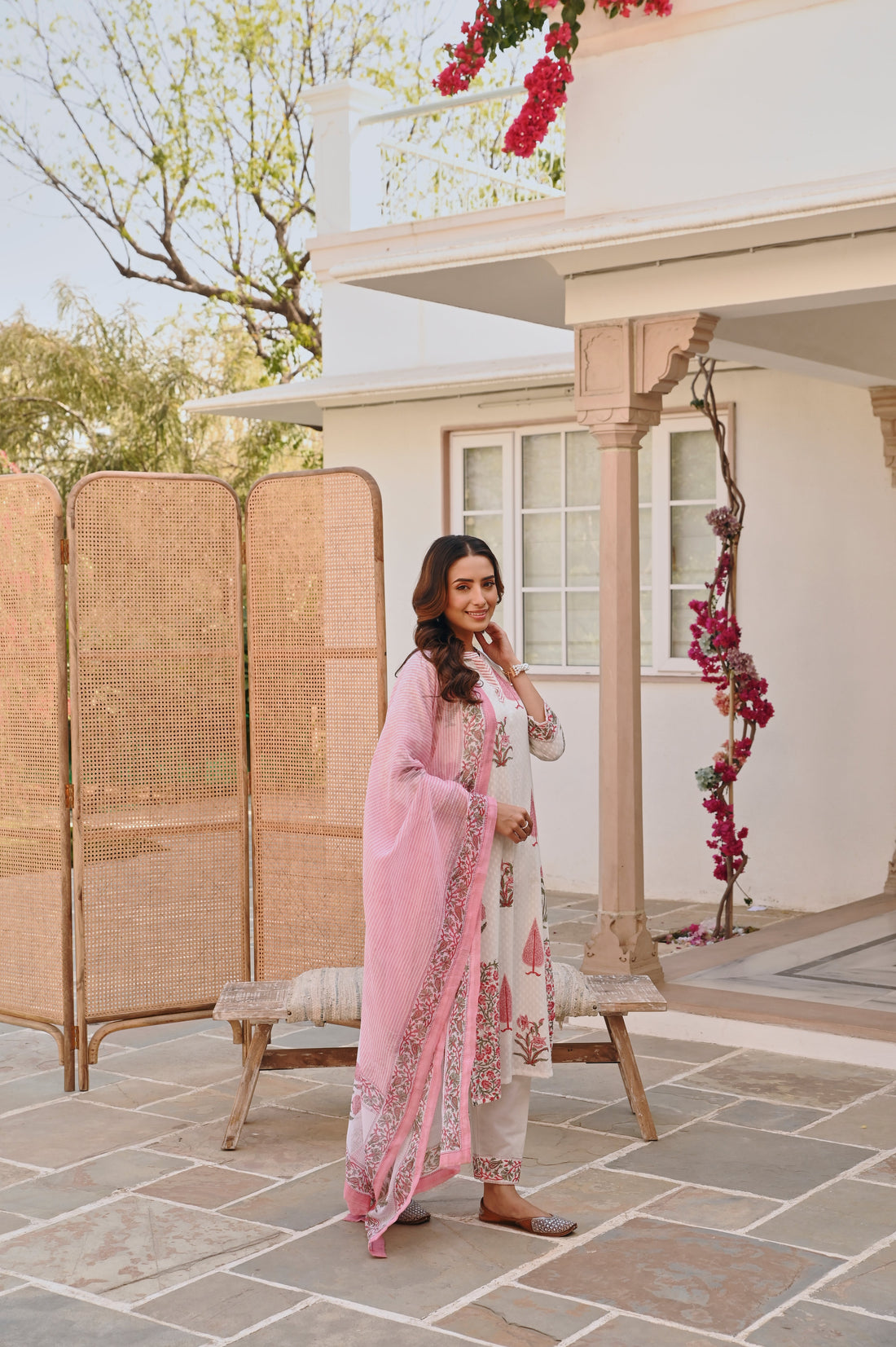 LIGHT RED PLACEMENT HANDBLOCK KURTA SET