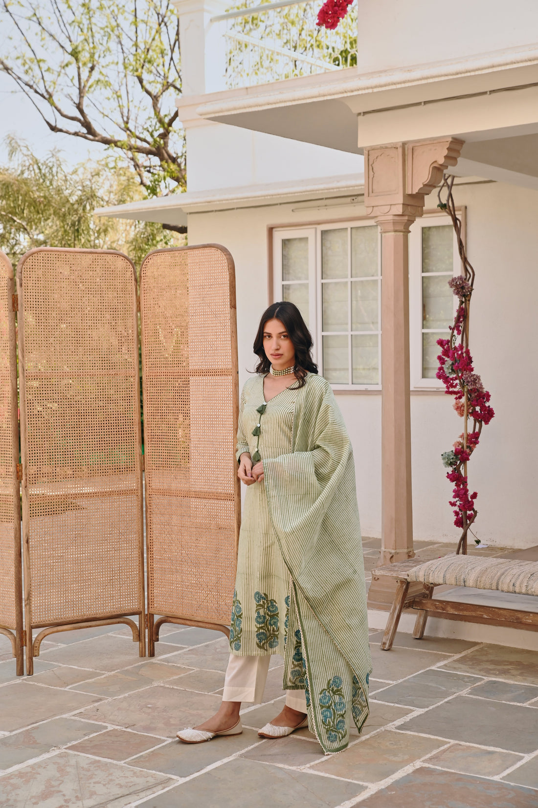 STRIPED BLOCK PRINT BLUE FLORAL KURTA SET