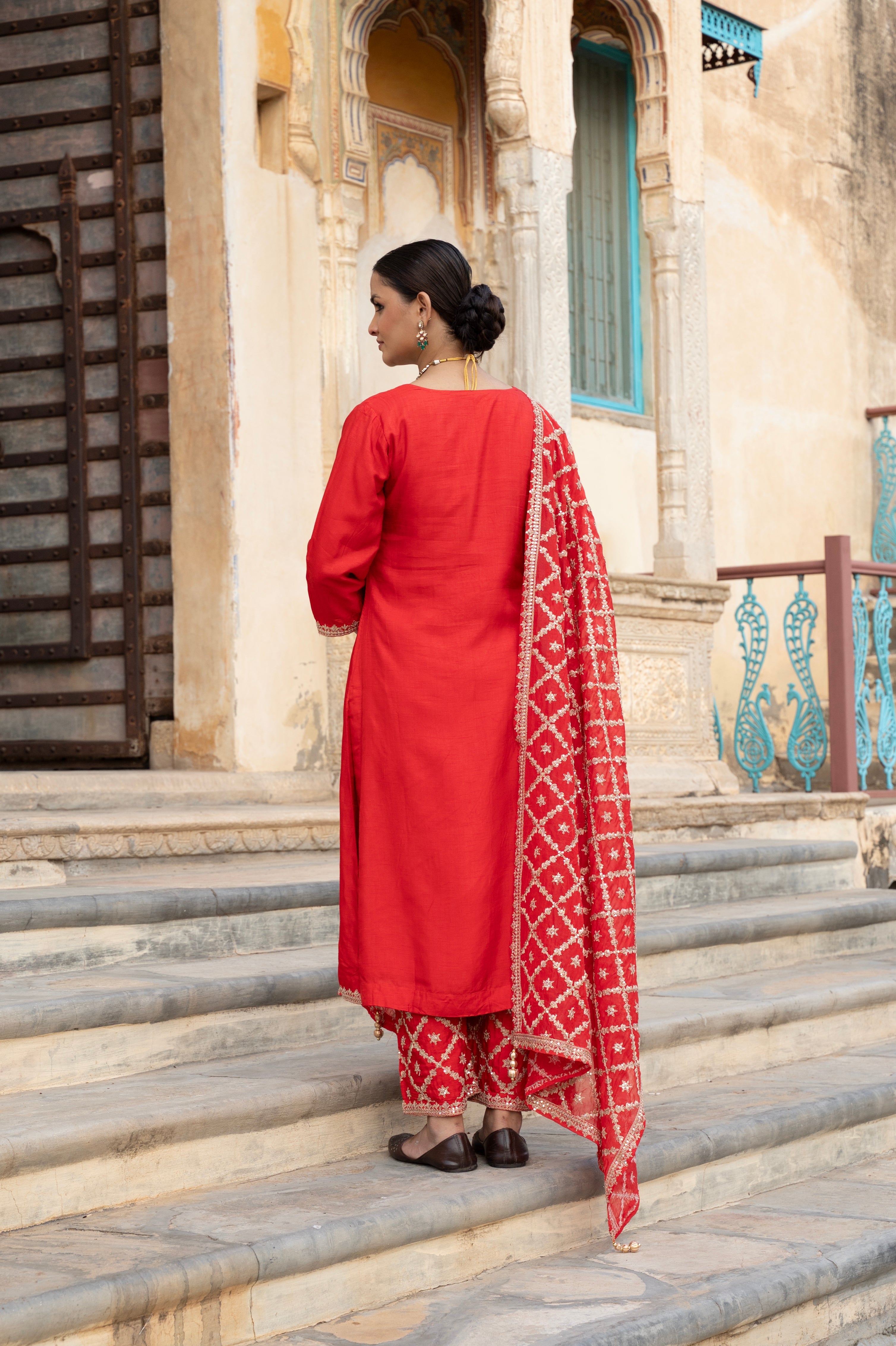 RED PURE DOLA SILK EMBROIDERED KURTA SET