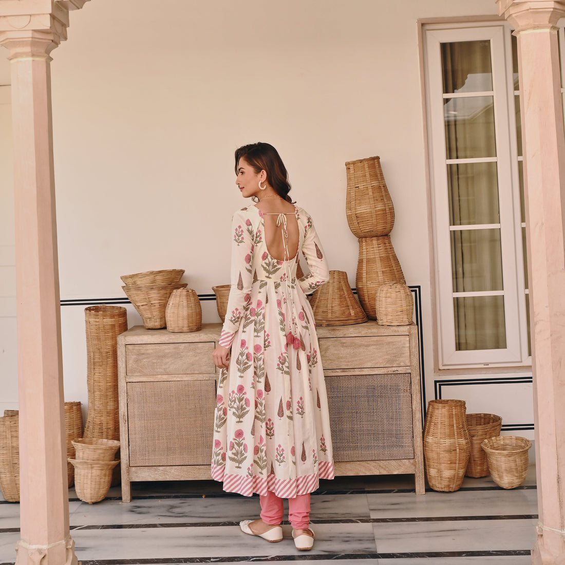 PINK BUTTA PRINT ANARKALI