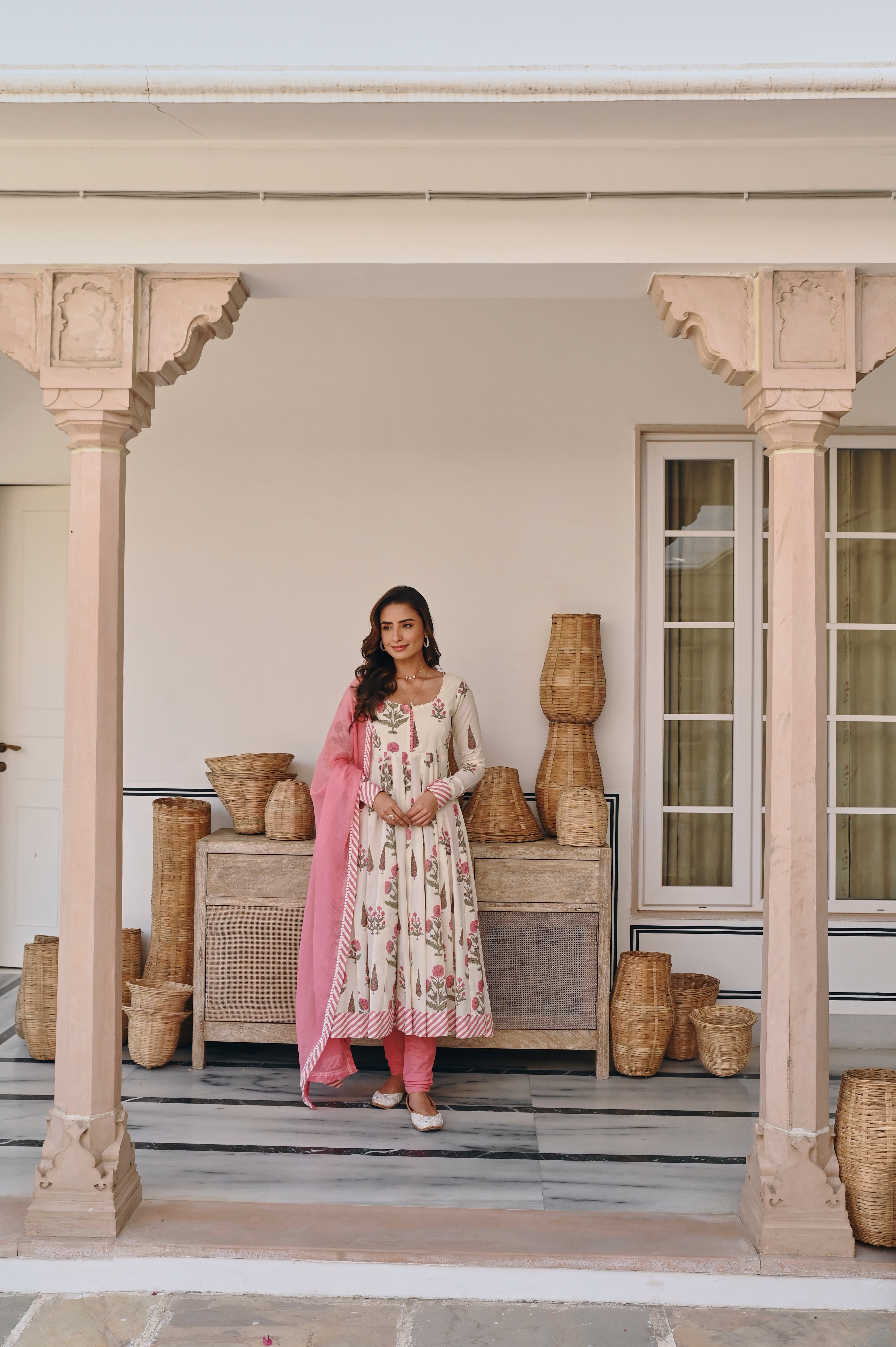 PINK BUTTA PRINT ANARKALI
