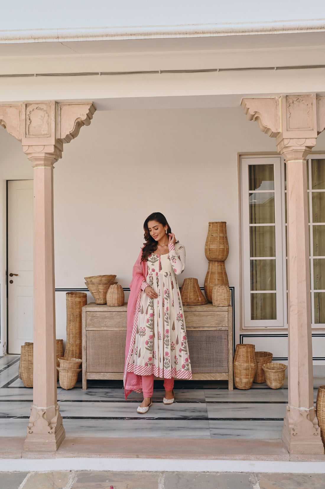 PINK BUTTA PRINT ANARKALI