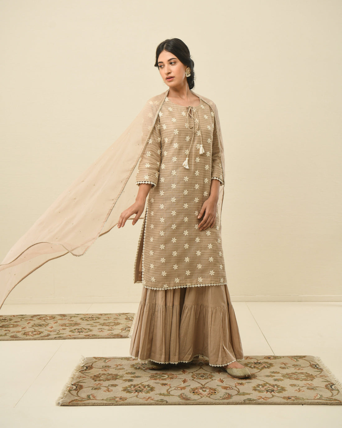 NAZAM BEIGE KURTA SET