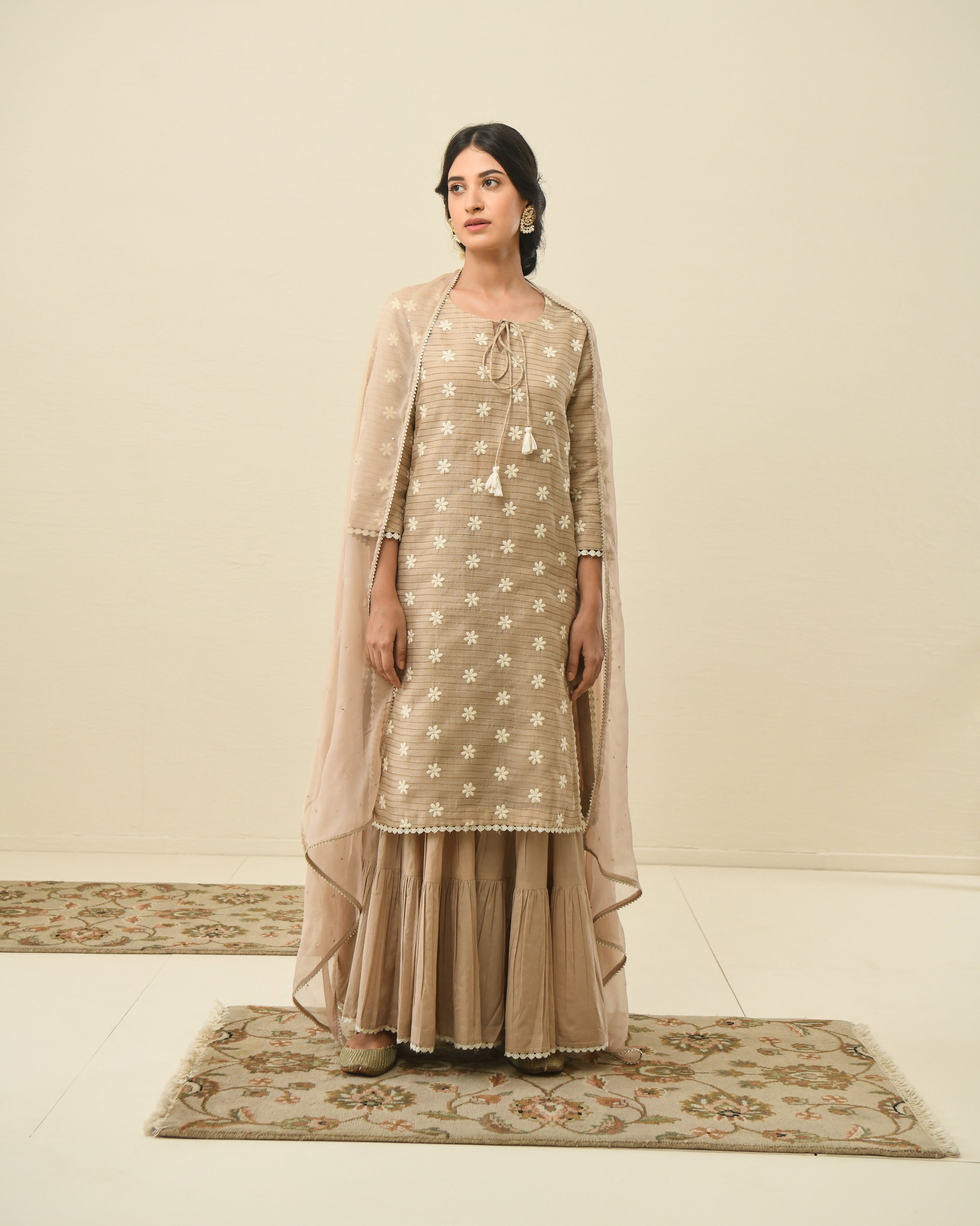 NAZAM BEIGE KURTA SET