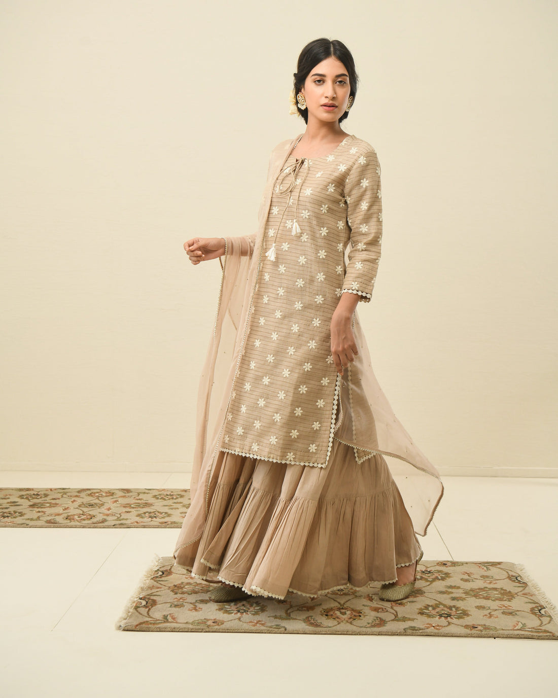 NAZAM BEIGE KURTA SET